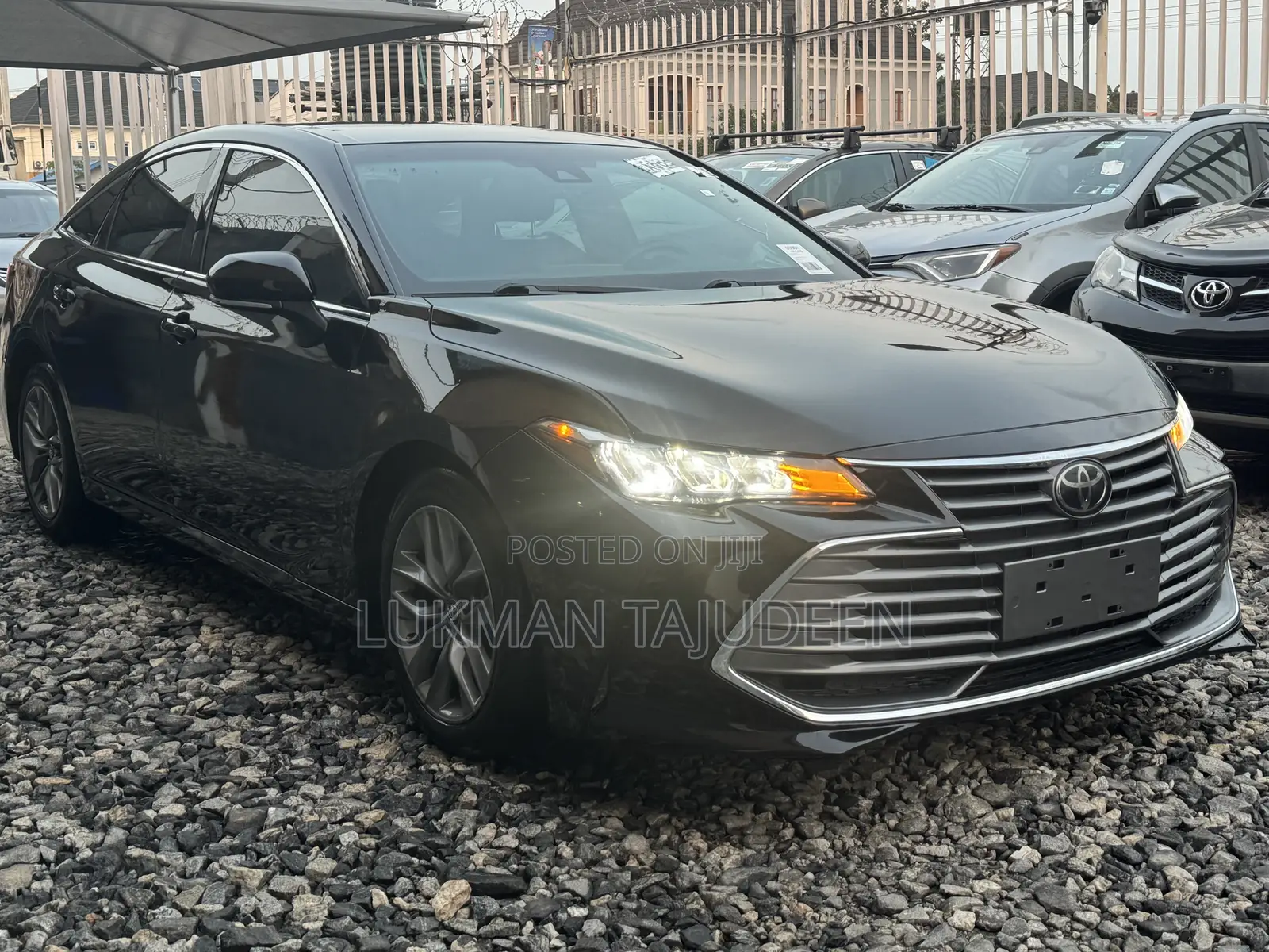 Toyota Avalon XLE FWD Sedan (3.5L V6 8A) 2019 Black