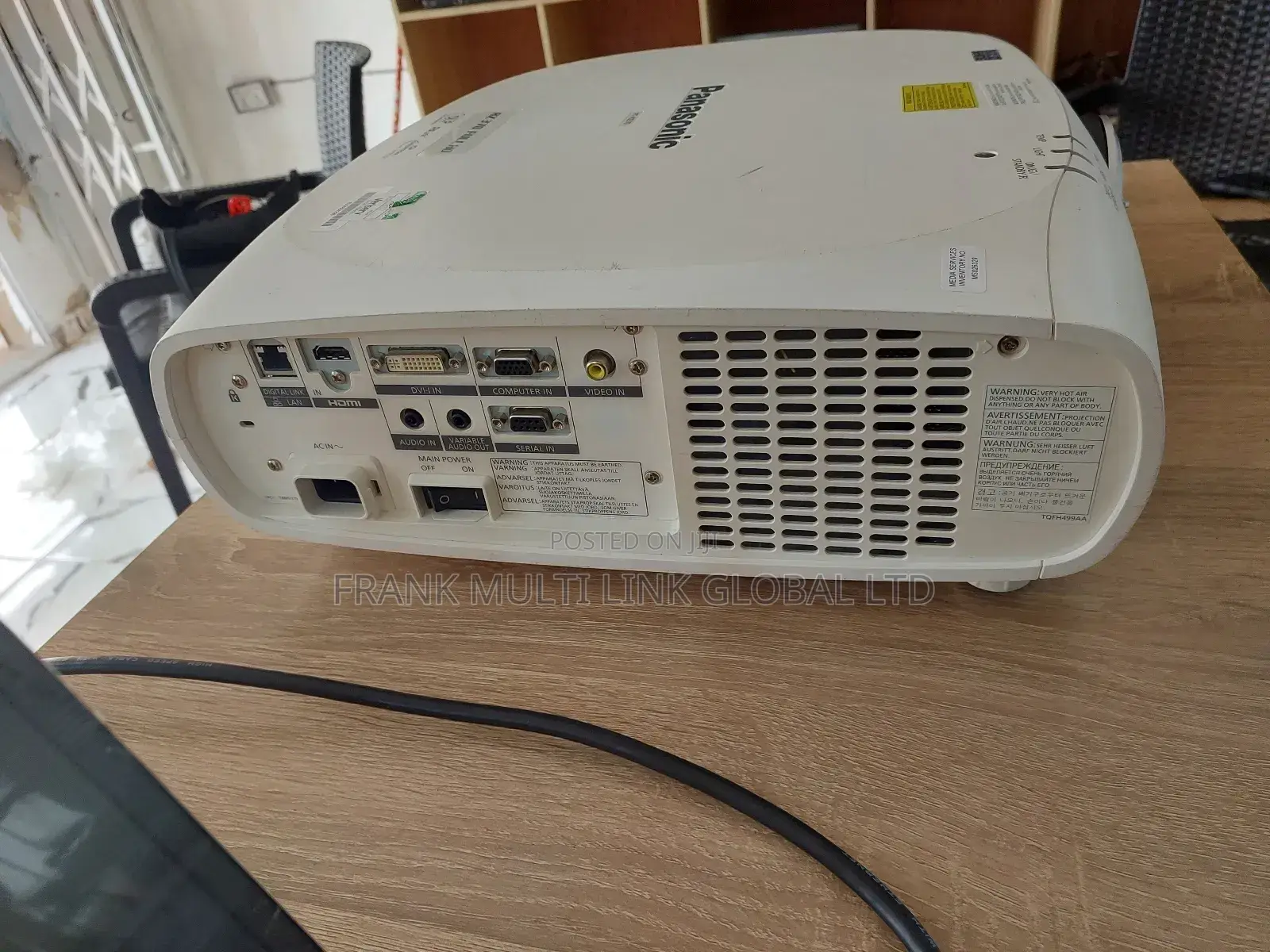 Cinema Panasonic Pt-rz370 Laser Projectors