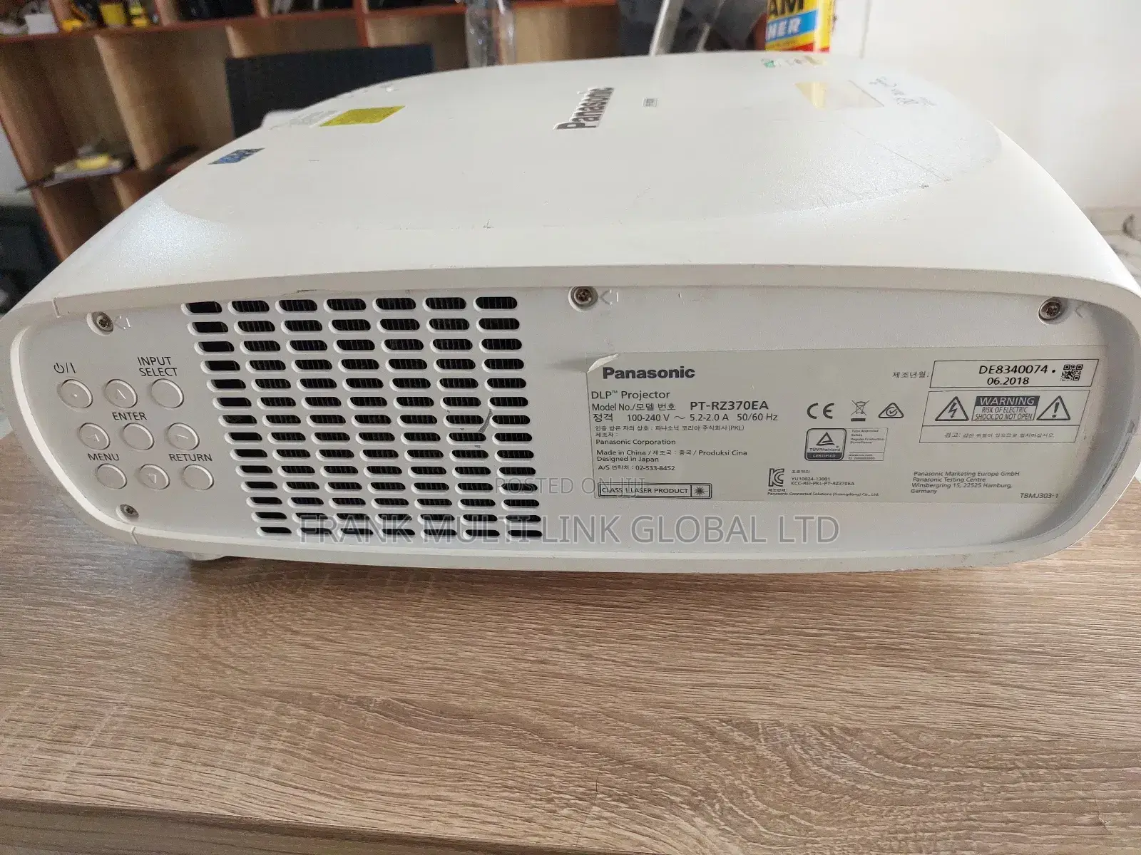 Cinema Panasonic Pt-rz370 Laser Projectors