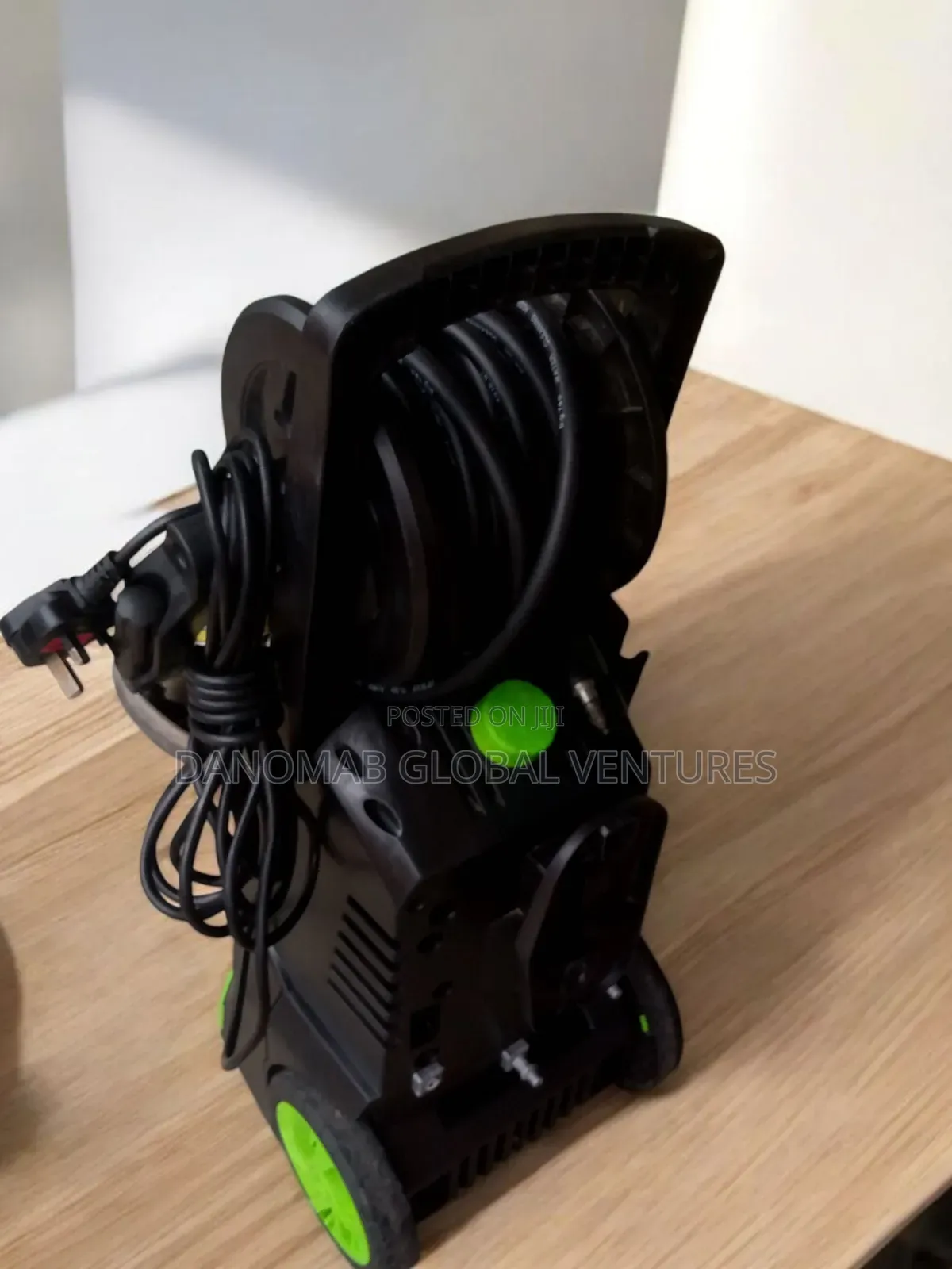 Power-It High Pressure Washer With Inbuilt Soap Tank