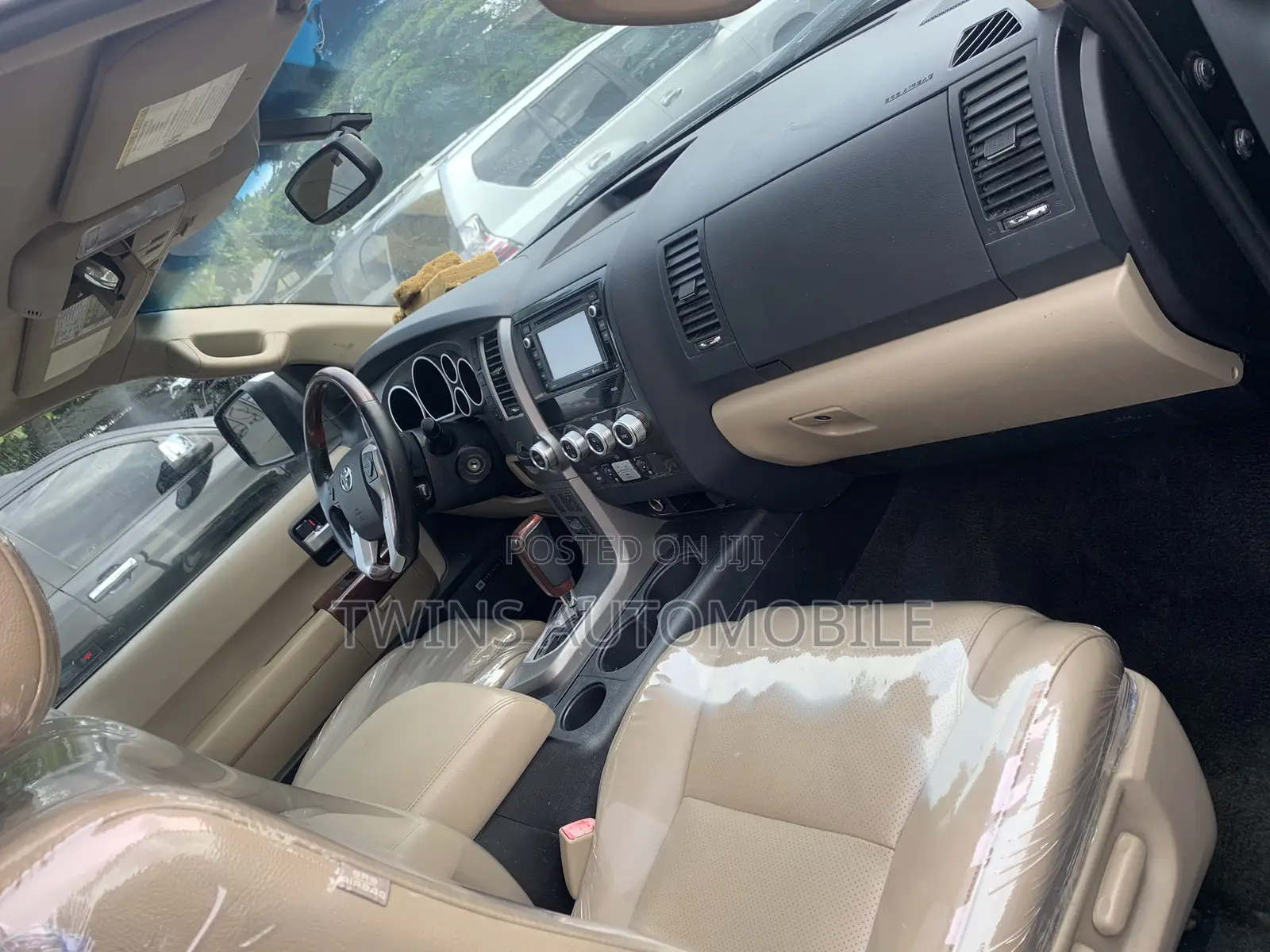 Toyota Sequoia Platinum 4x4 2020 Black