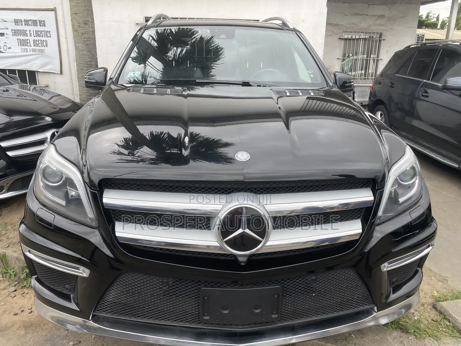 Mercedes-Benz GL-Class GL550 4MATIC 4dr SUV AWD (4.7L 8cyl Turbo 7A)