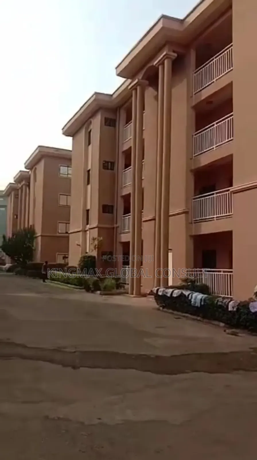 3bdrm Apartment in 24 Cadastral Zone for sale