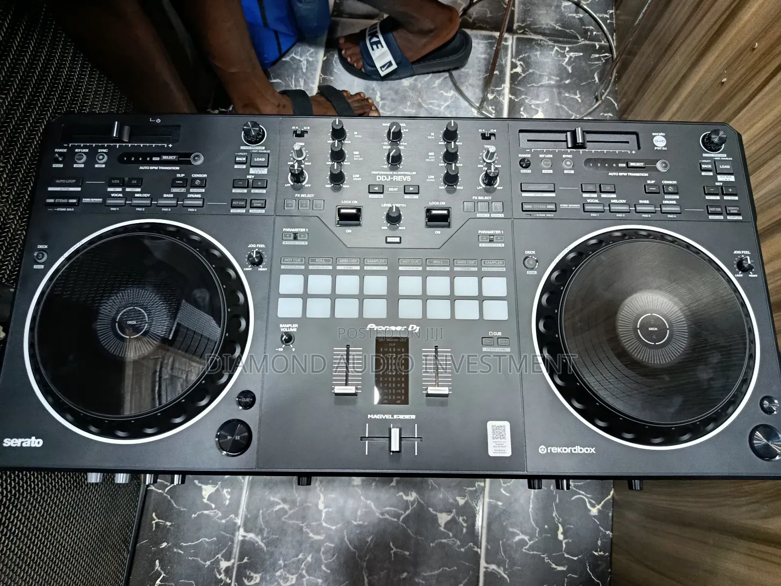 Pioneer DDJ Rev5 Dj Controller