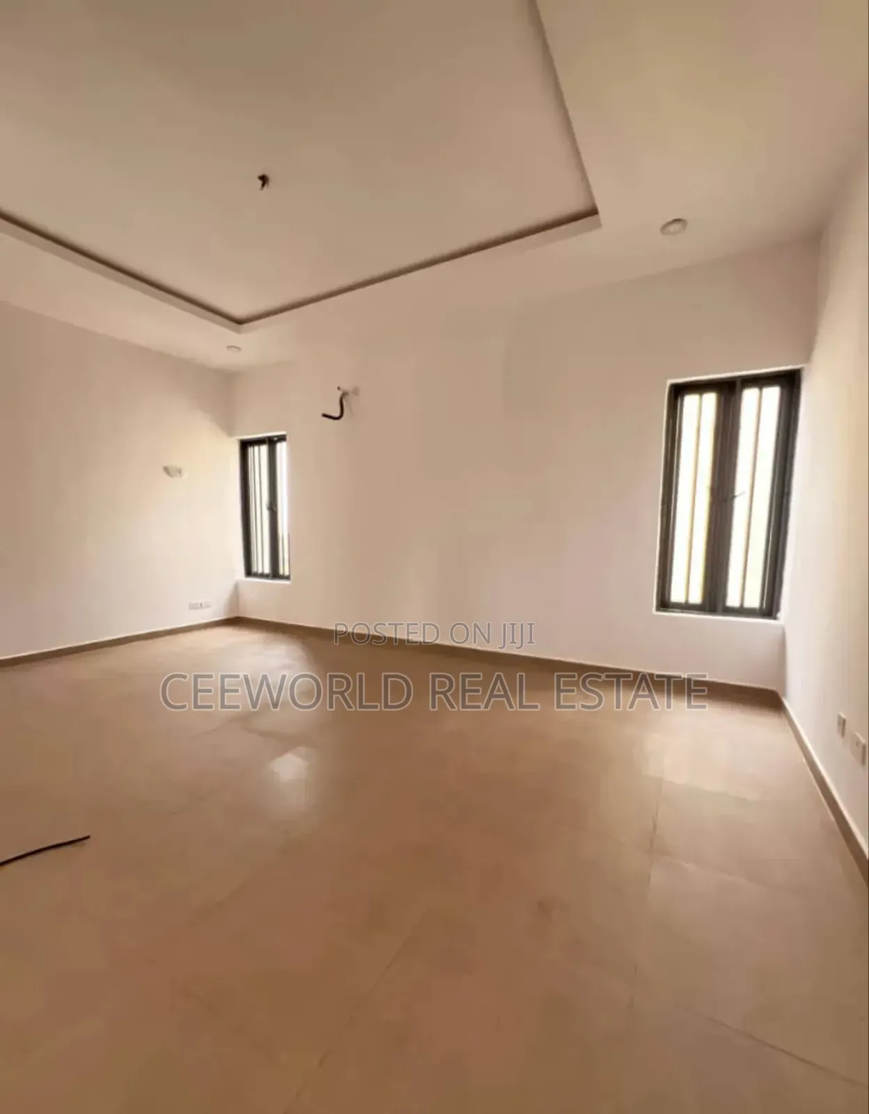3bdrm Duplex in Oluyole Estate for sale