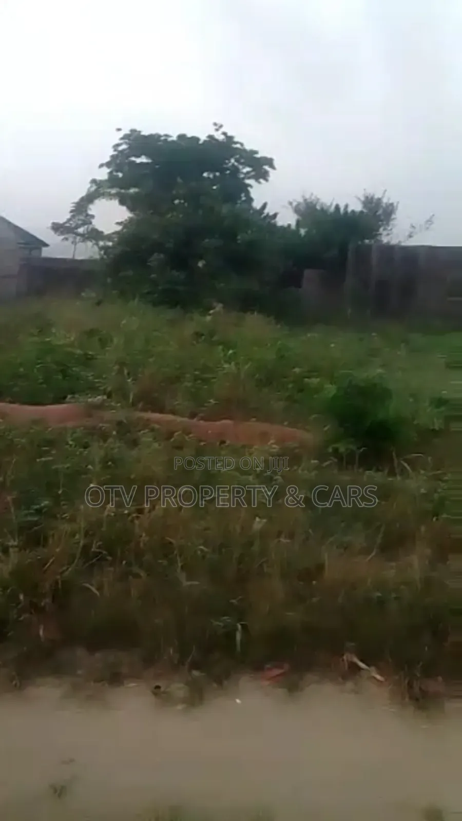 *Land for Sale in Lekki Phase 1.