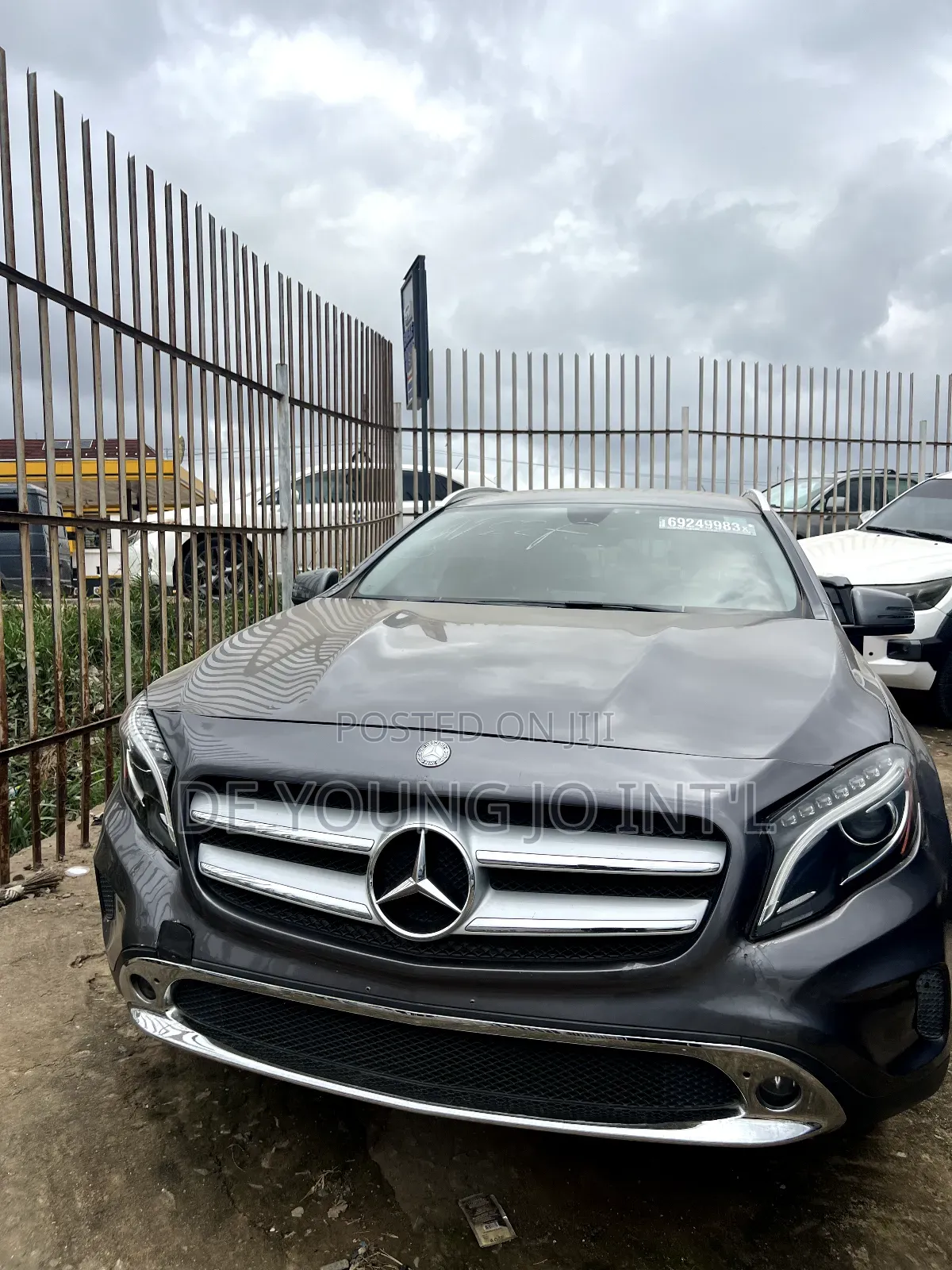 Mercedes-Benz GLA-Class 2016 Gray
