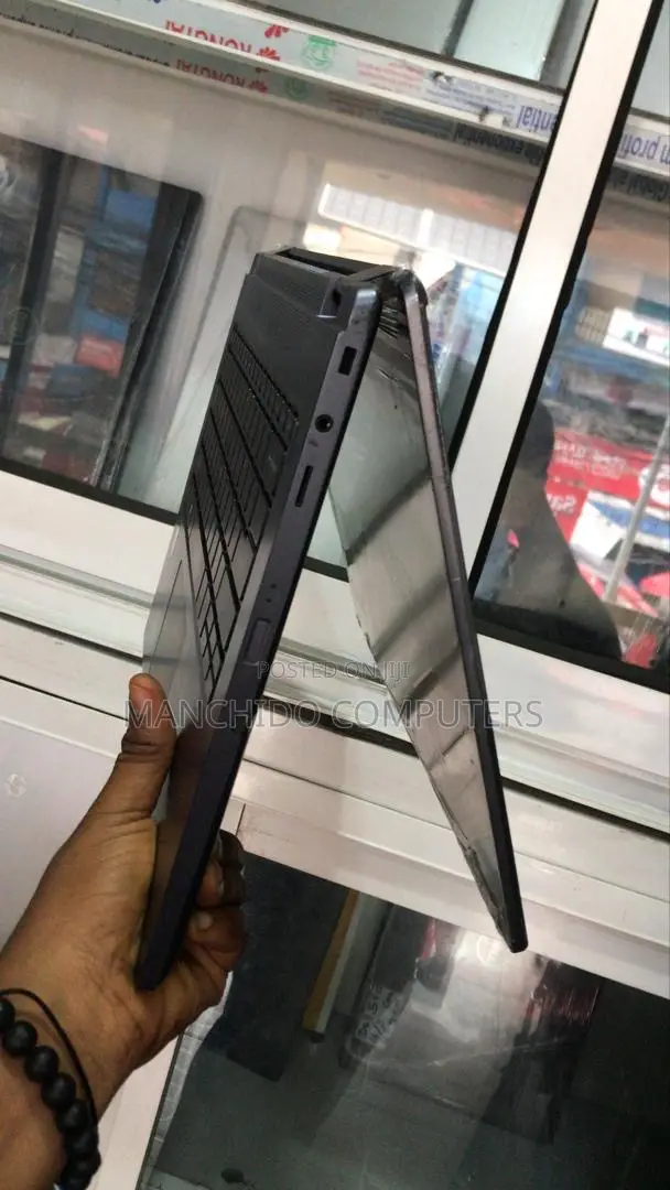 Laptop Acer TravelMate P4 16GB Intel Core i7 SSD 512GB