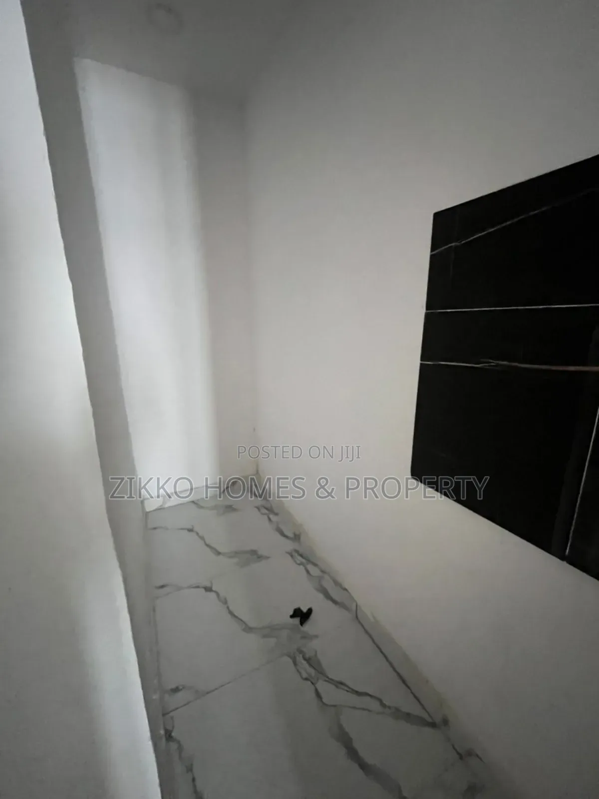 4bdrm Duplex in Ajah for sale