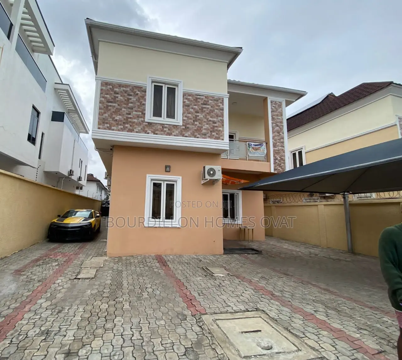 Furnished 5bdrm Duplex in Lekki Phase 1 for sale