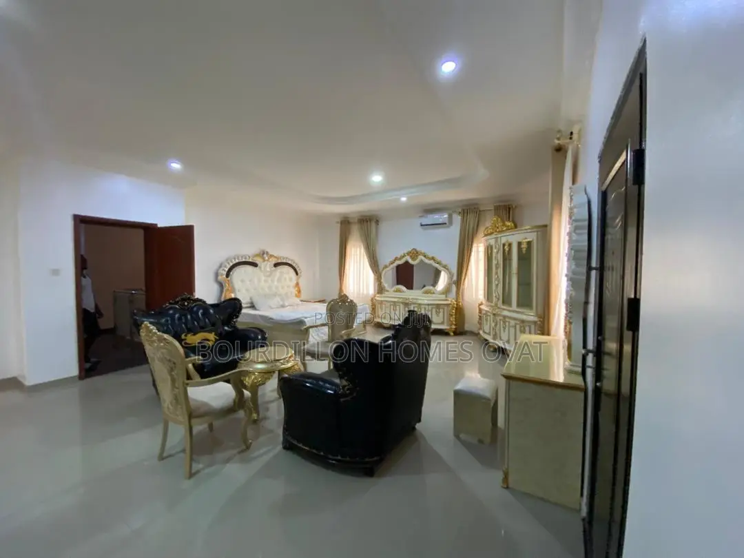 Furnished 5bdrm Duplex in Lekki Phase 1 for sale