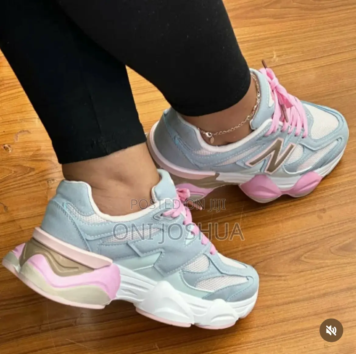 Lady’S New Sneakers