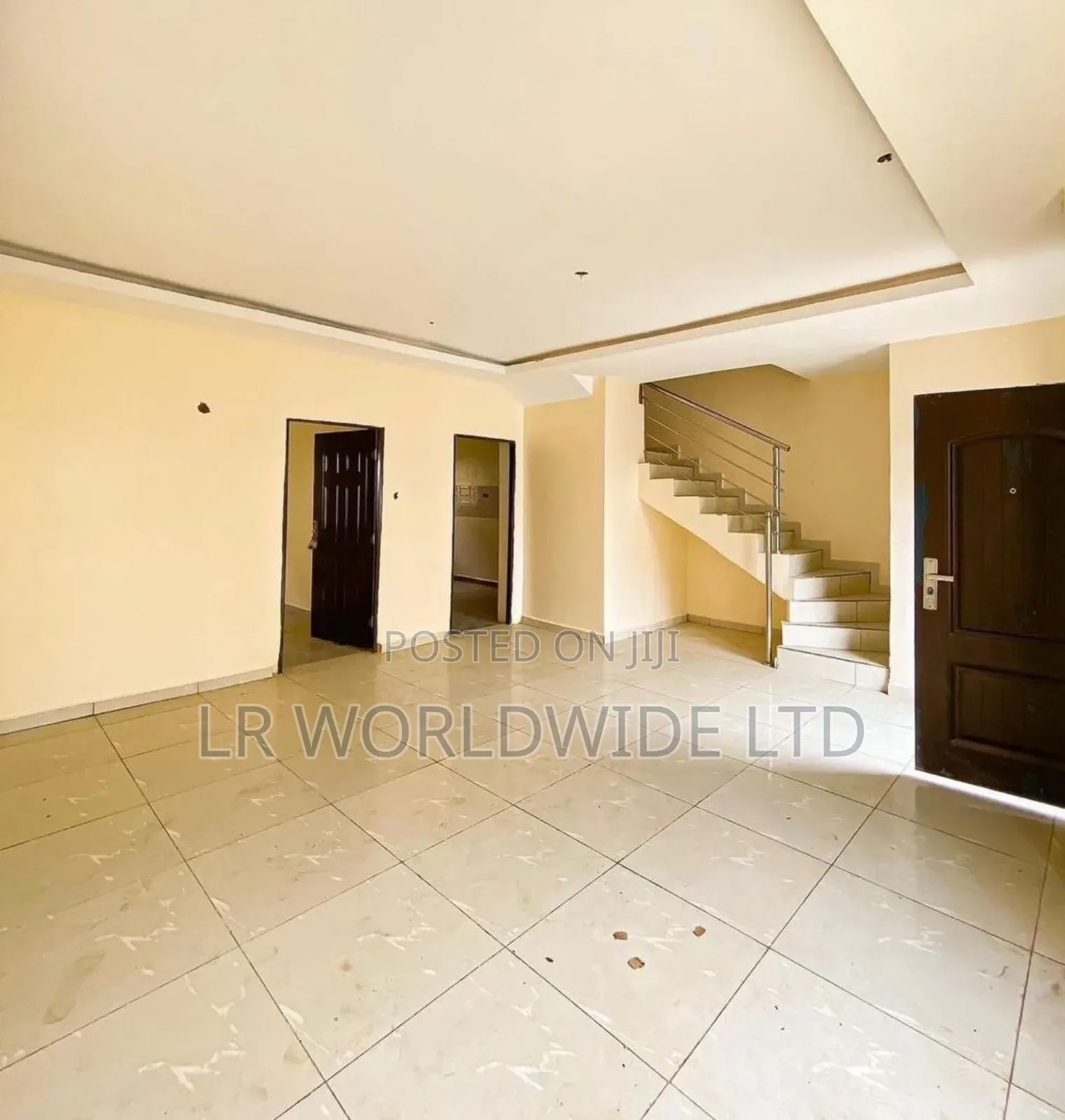 4bdrm Duplex in Brains And Hammers, Life Camp for sale