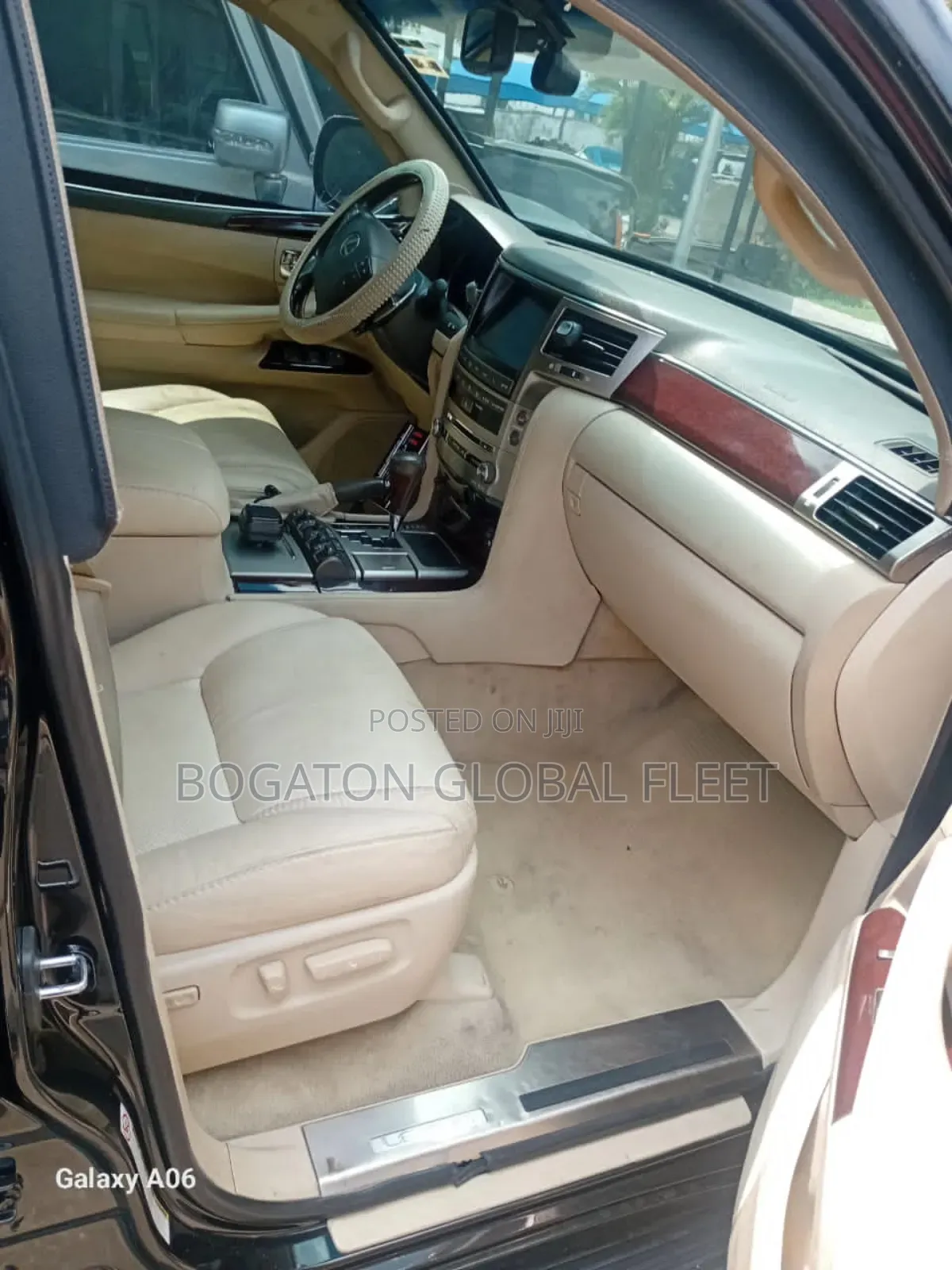 Bulletproof Lexus Lx570 for Rent
