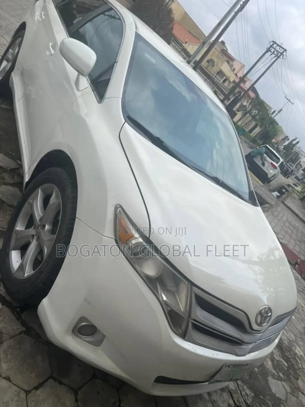 Toyota Venza for Rent (Self-Drive)