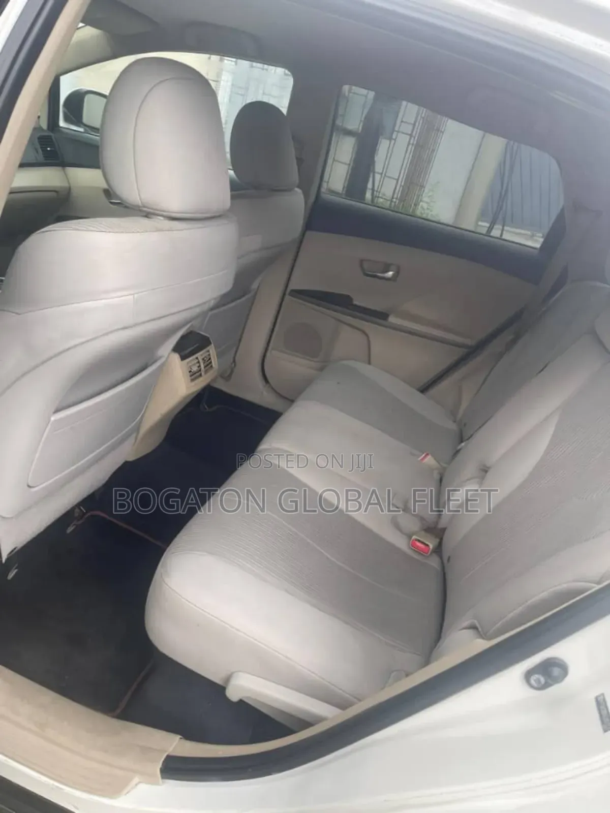 Toyota Venza for Rent (Self-Drive)