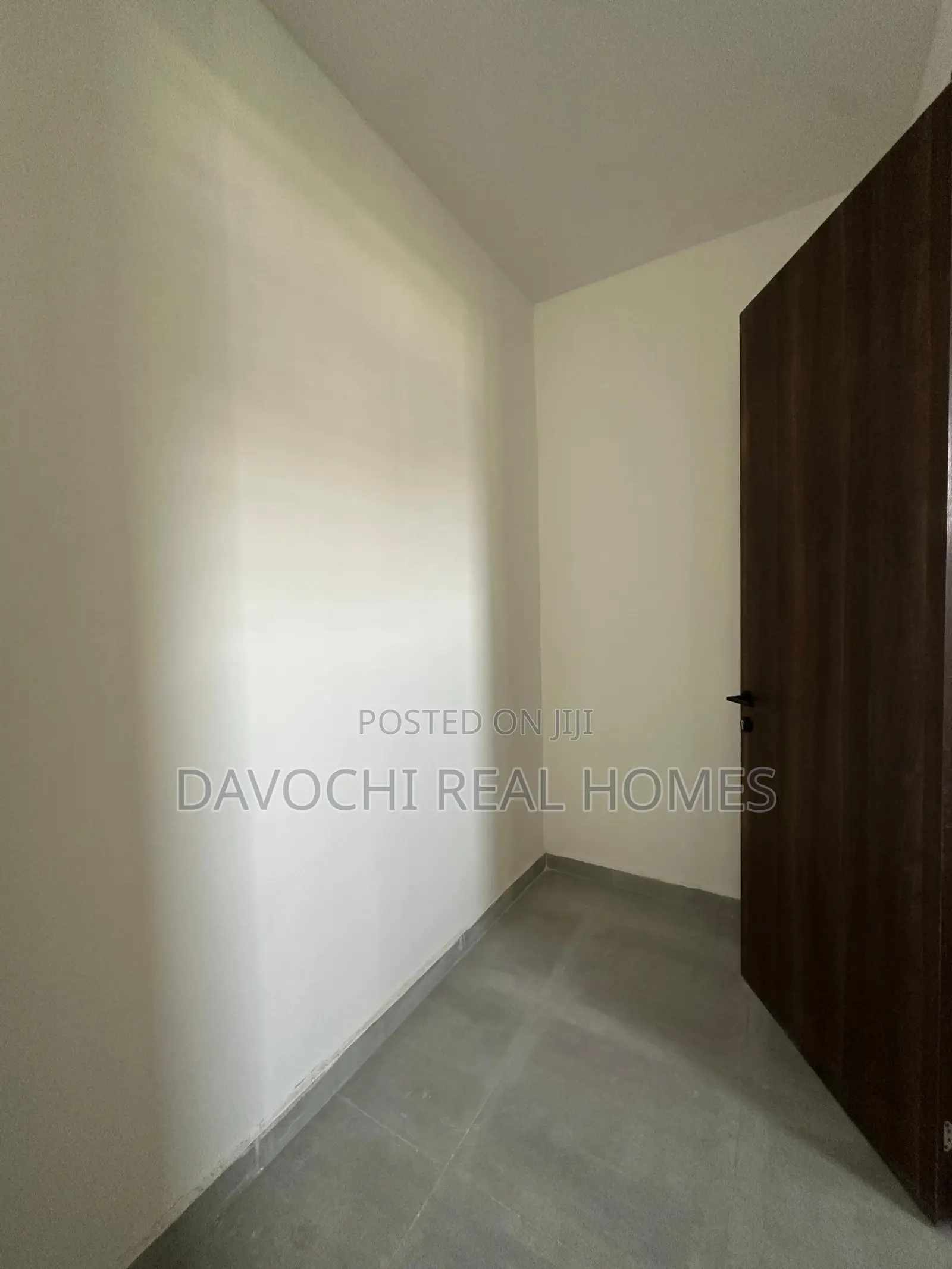 4bdrm Duplex in Lekki Phase1 for sale