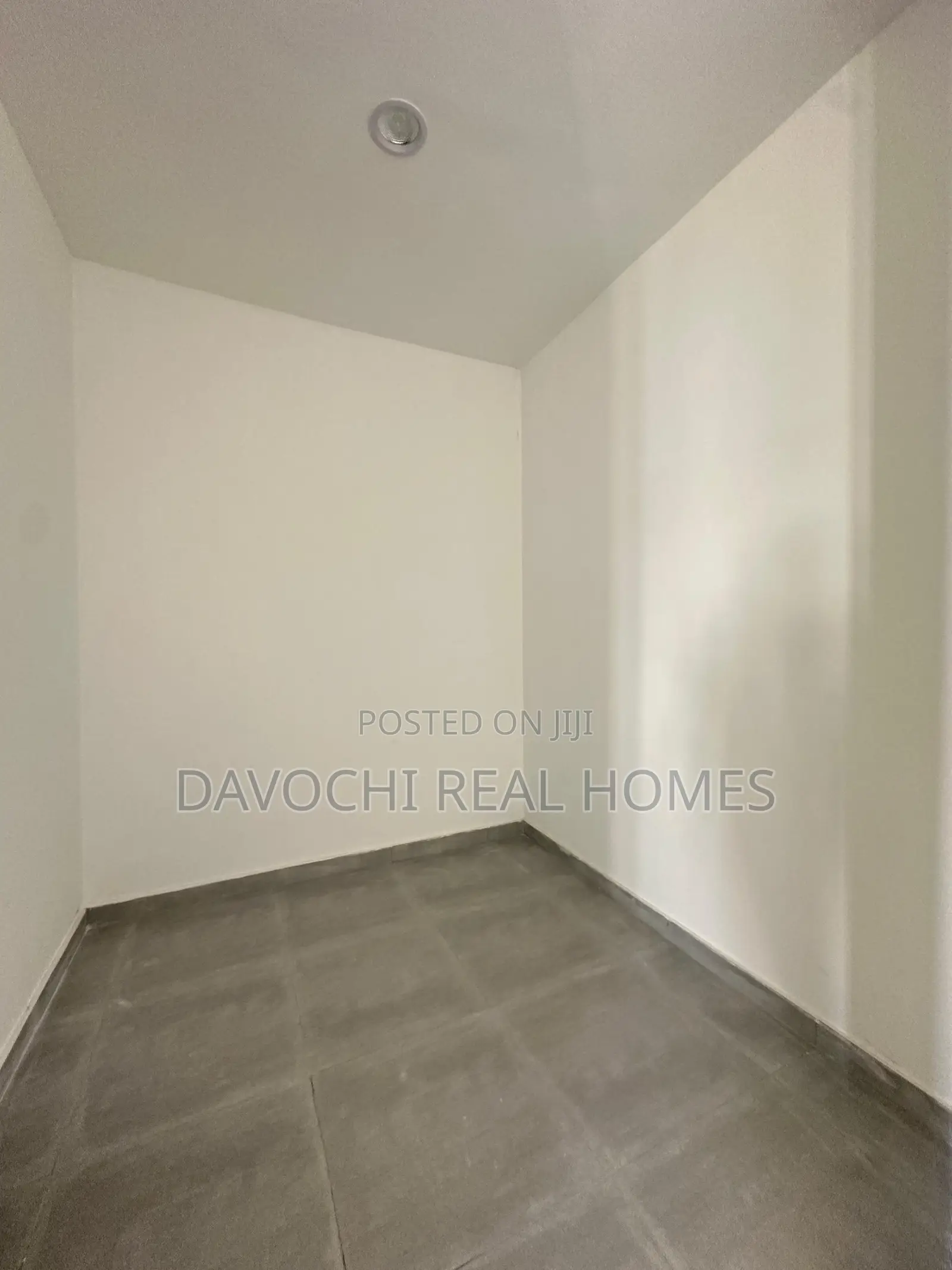 4bdrm Duplex in Lekki Phase1 for sale