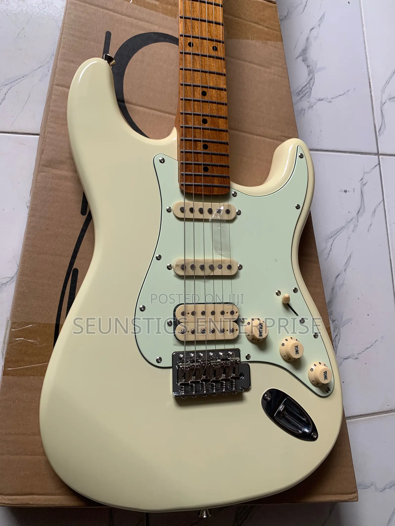 Quality Sevillana Stratocaster Lead Guitar