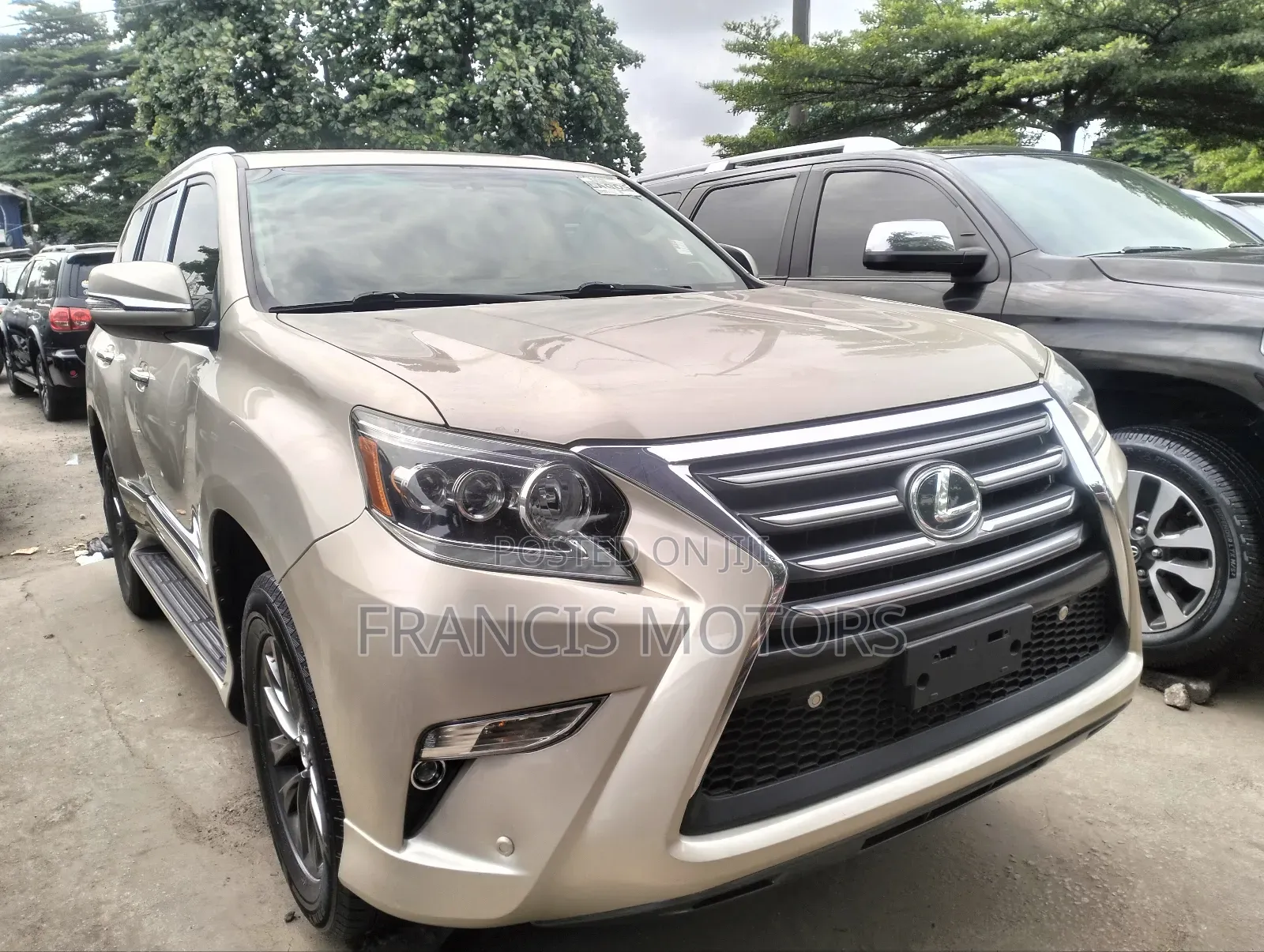 Lexus GX 460 Base 2016 Gold