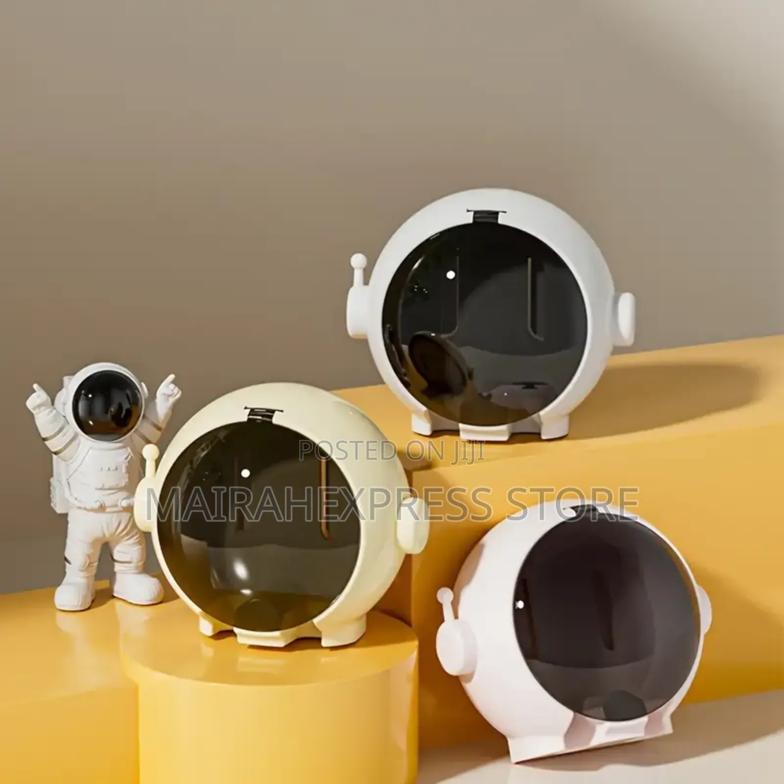 1pc Astronaut-Themed Wall-Mounted Toothbrush Holder