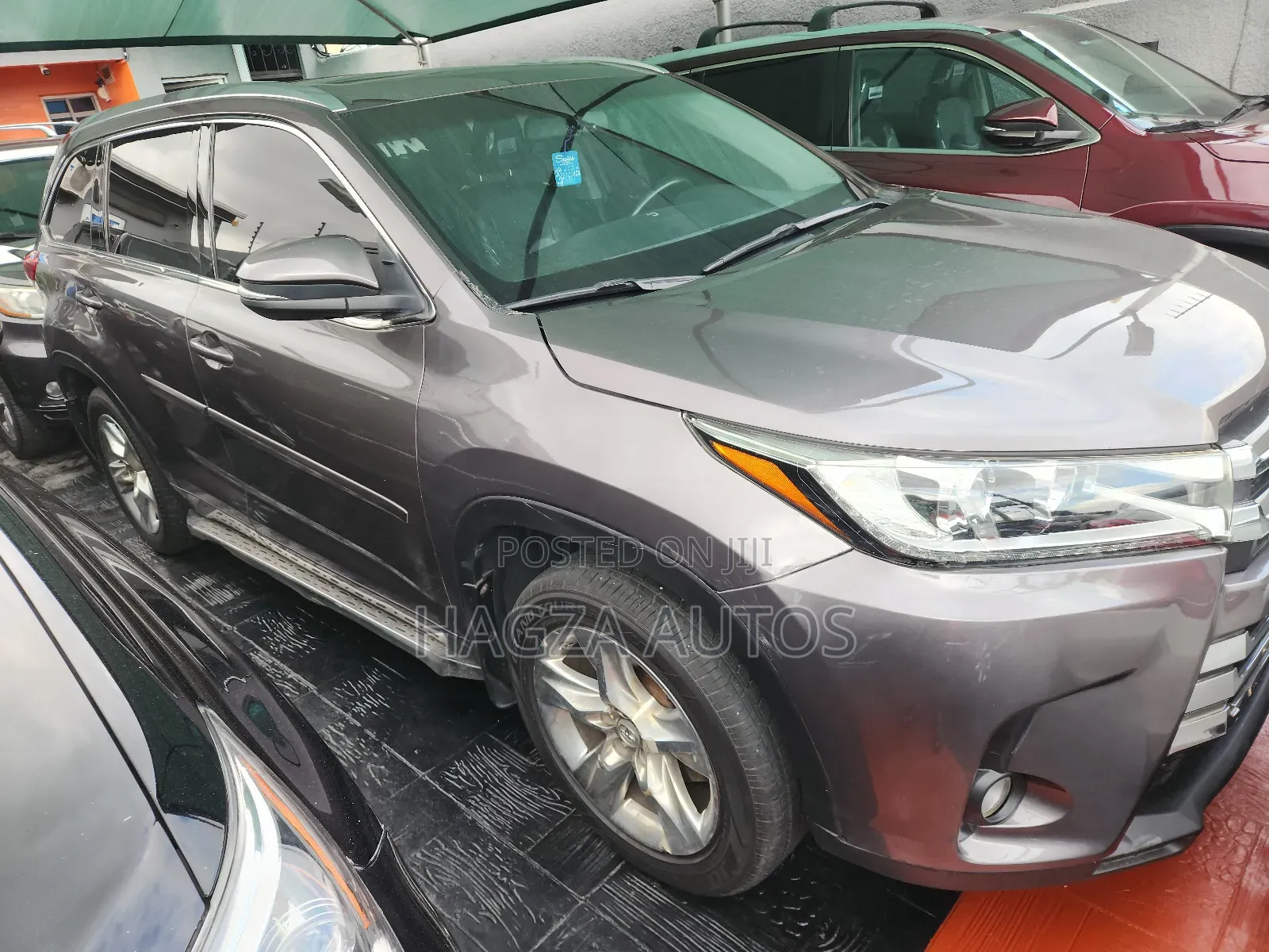 Toyota Highlander Limited 4dr SUV AWD (3.5L 6cyl 6A) 2014