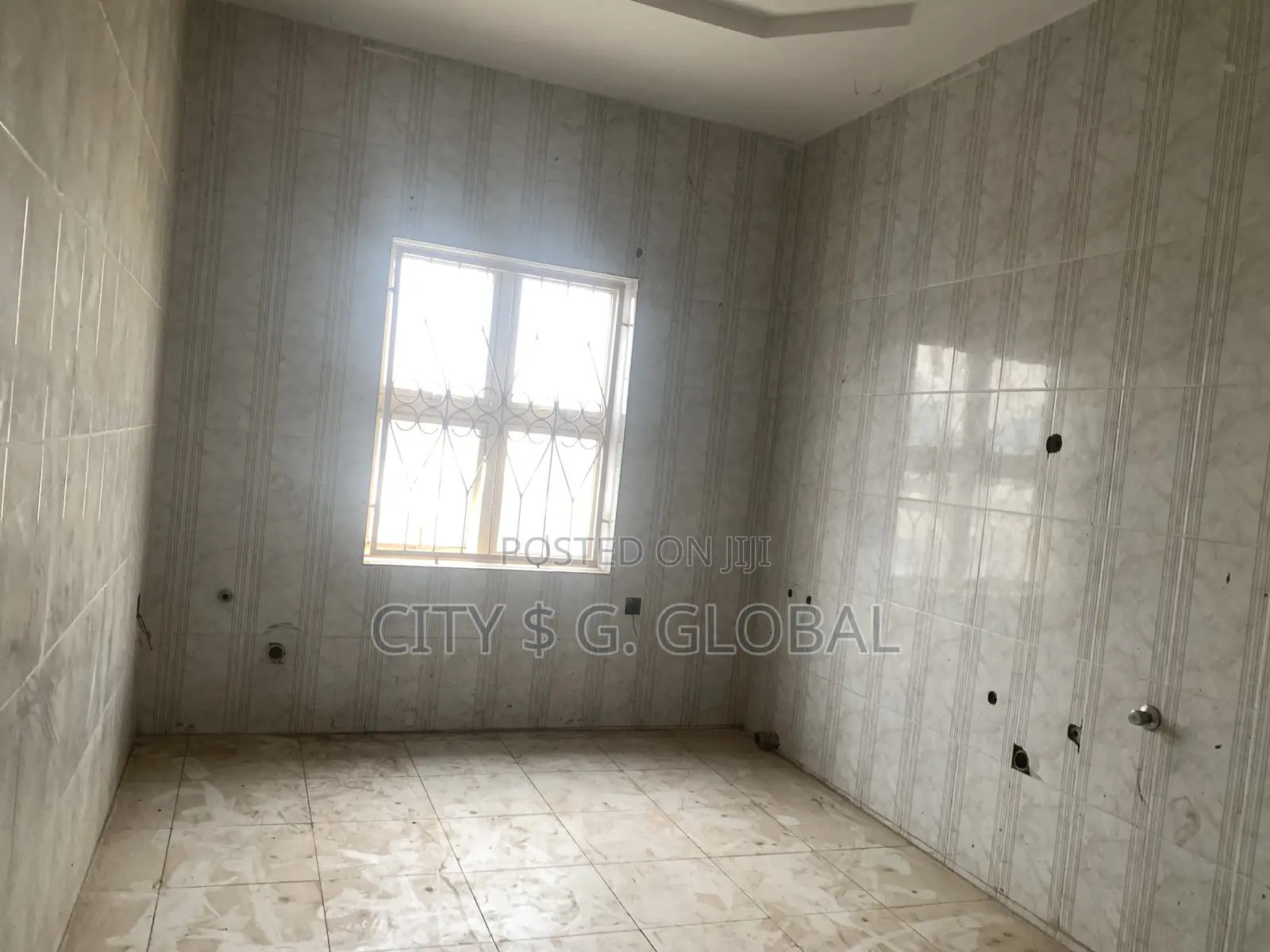 Stand Alone 4 Bedroom Terrance Duplex
