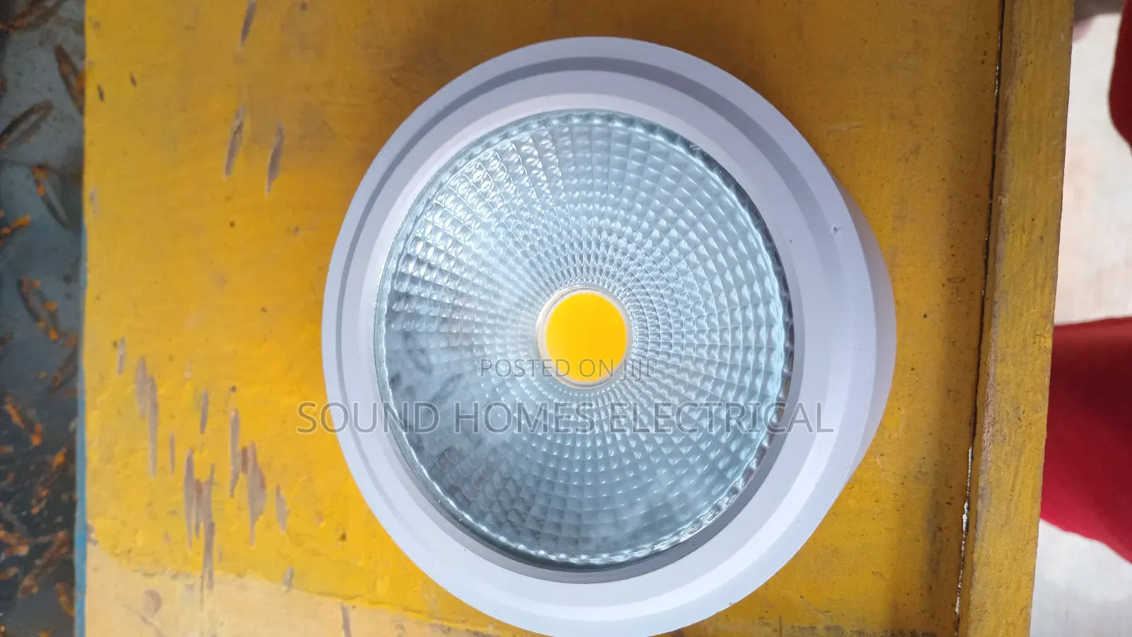 15 Watts Flat Body Parapet / Cob Led Light