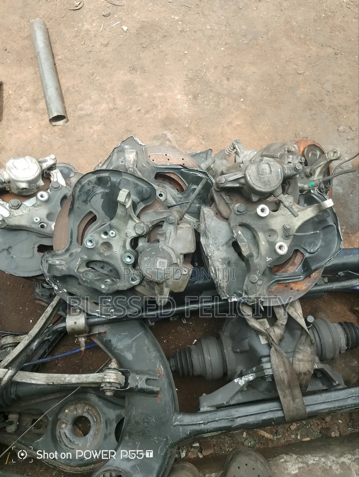 Front Hub Mercedes Benz W204 Non 4 Matic