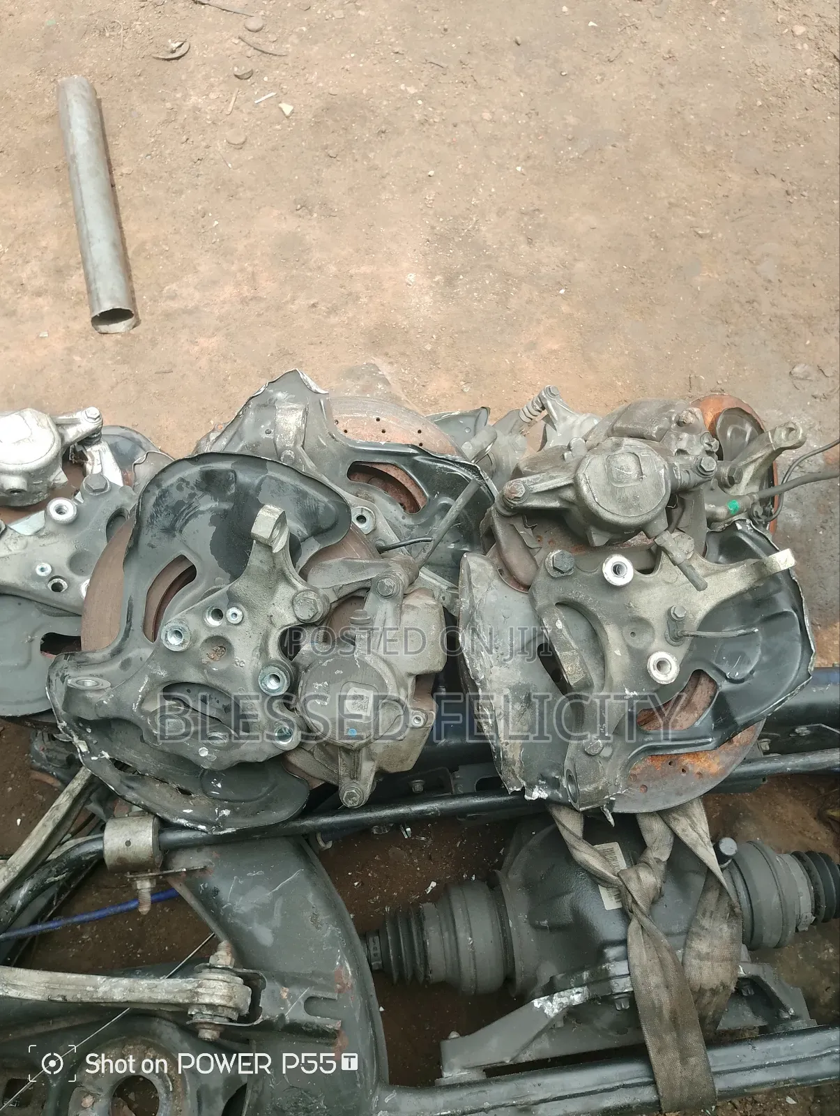 Front Hub Mercedes Benz W204 Non 4 Matic