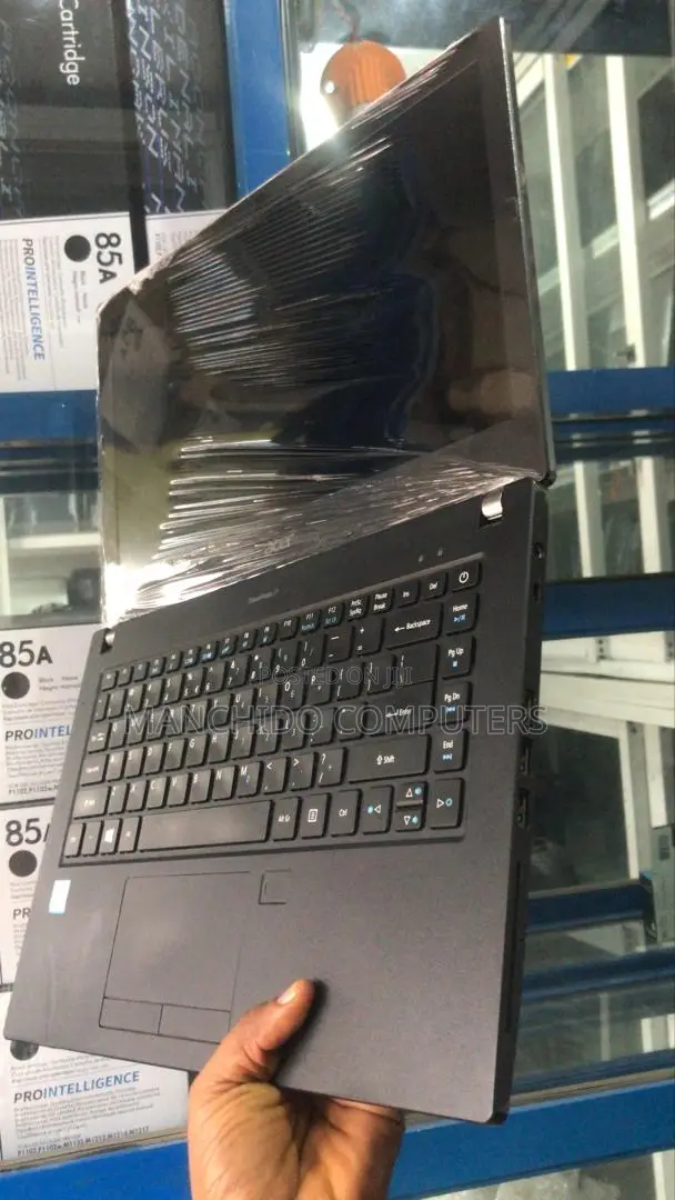 Laptop Acer TravelMate P4 8GB Intel Core i5 SSD 256GB
