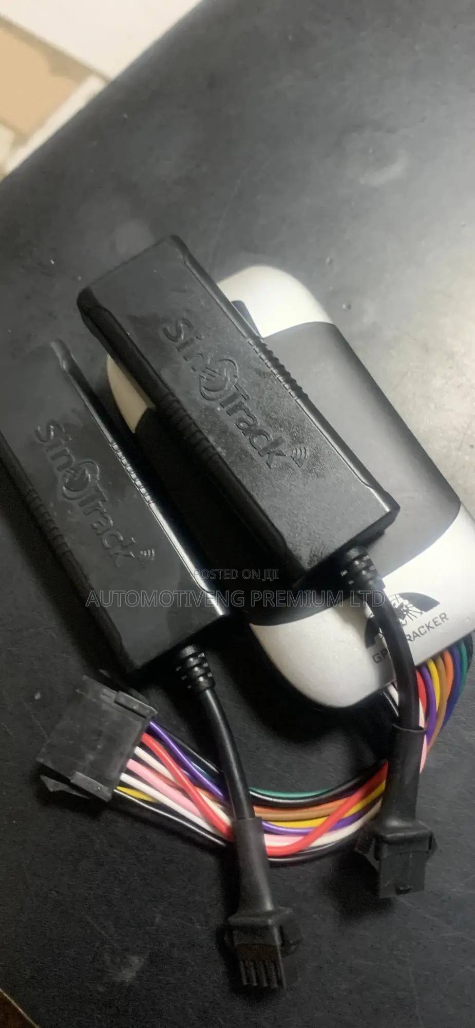 Vehicle Tracking Device + Lifetime Access Plan
