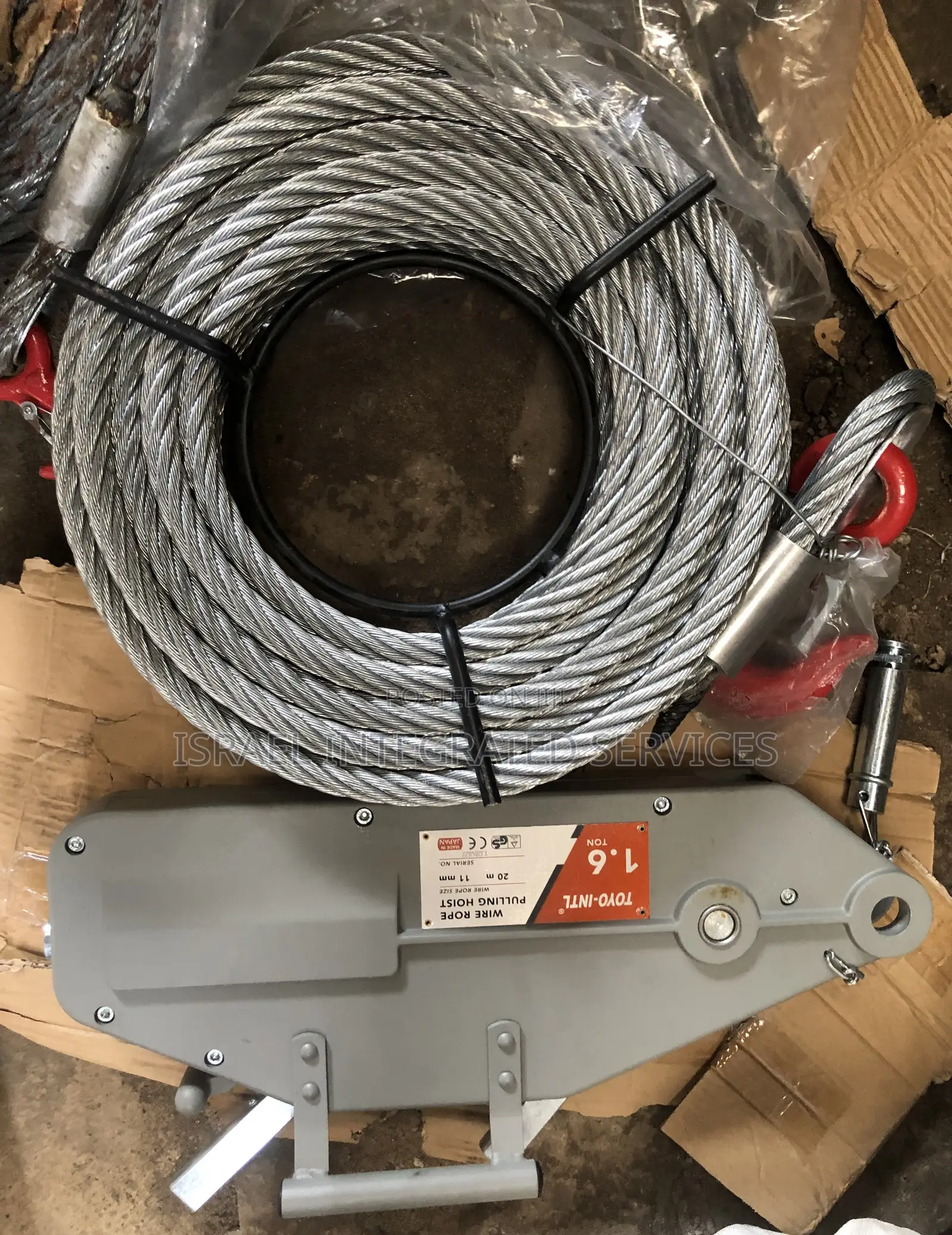 Toyo-Intl Wire Rope Pulling Hoist With 20 Meters Wire Rope