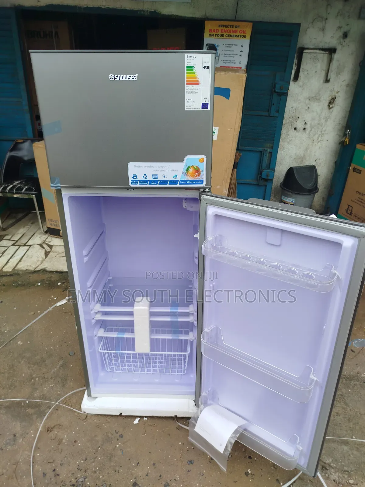 Original Snowsea Doorbell Door Fridge and Freezer 298 Litres