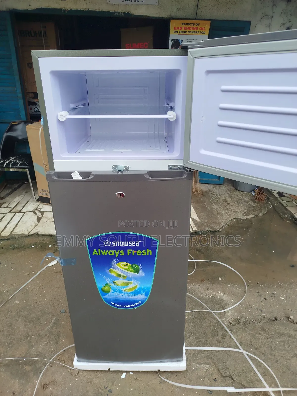 Original Snowsea Doorbell Door Fridge and Freezer 298 Litres