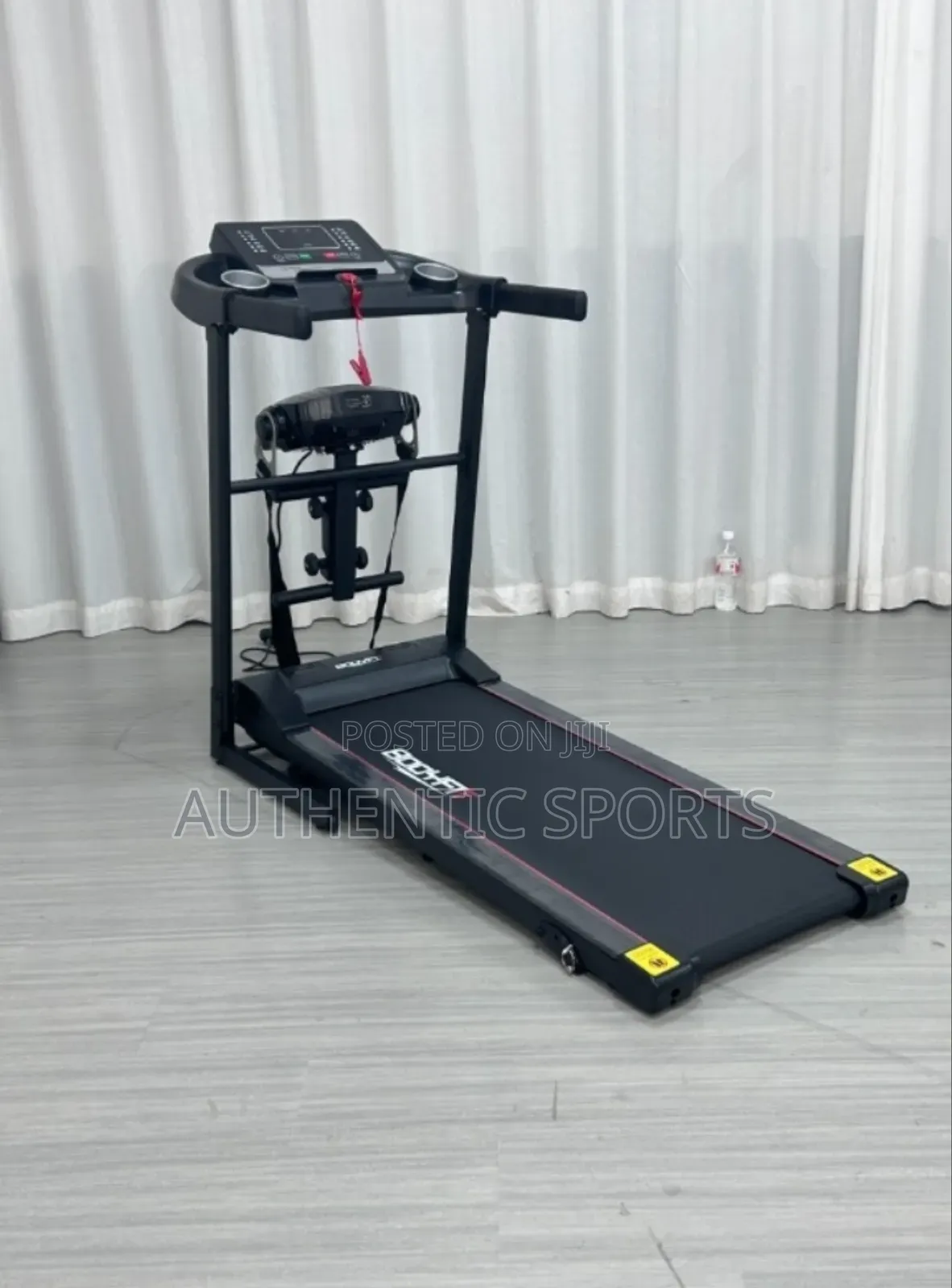 2.5hp Treadmill With Massager, Incline and Dumbells.