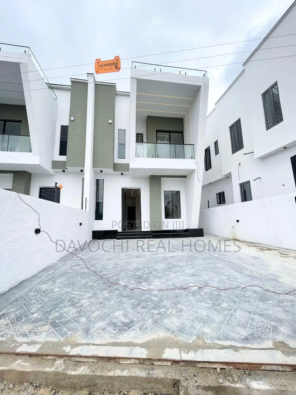 4bdrm Duplex in Ajah for sale
