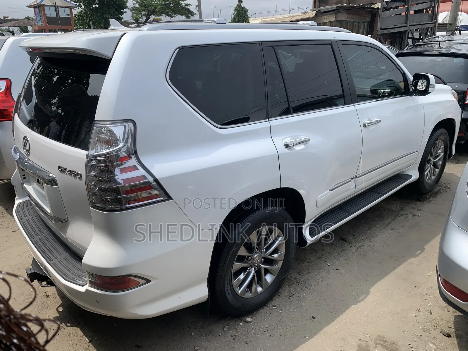 Lexus GX 460 Luxury 2016 White