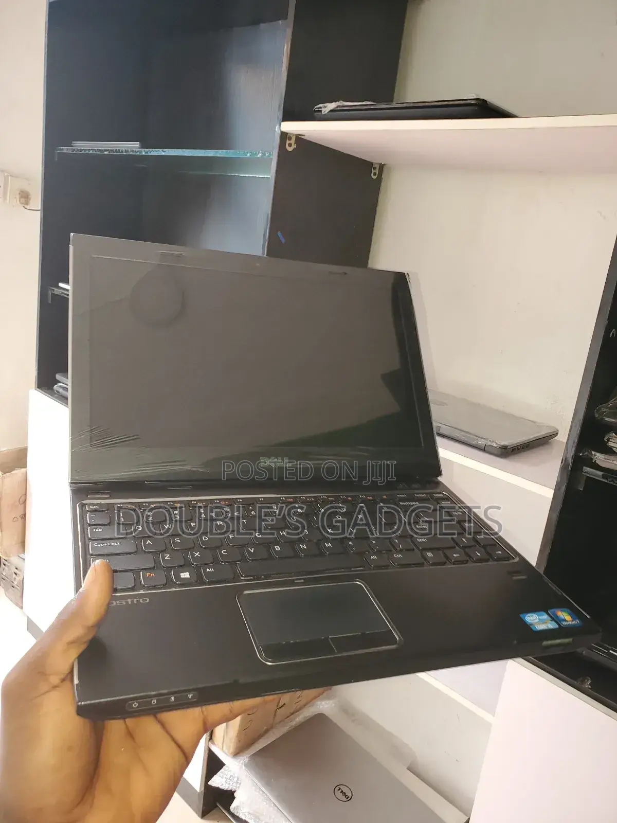 Laptop Dell Vostro 3300 4GB Intel Core I5 HDD 320GB