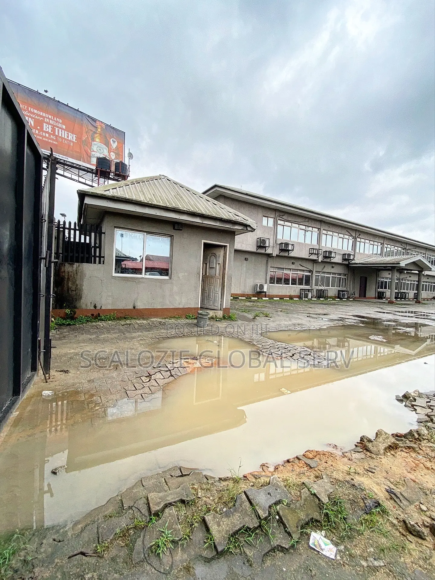 Prime Commercial Yard WXT Warehouse Office Complex