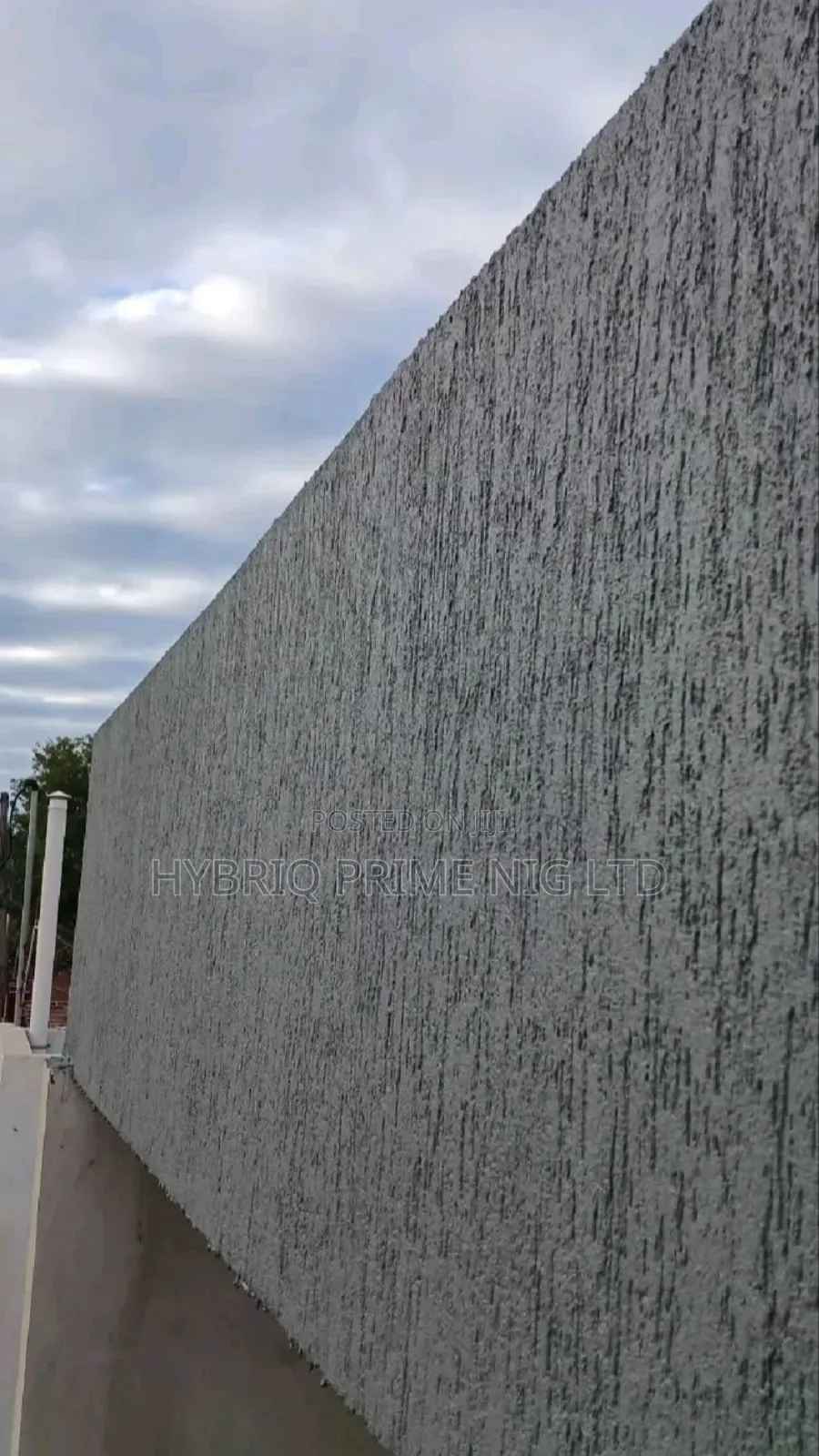 We Fix Your Wall Paint It With Gravitex - One - Time Job
