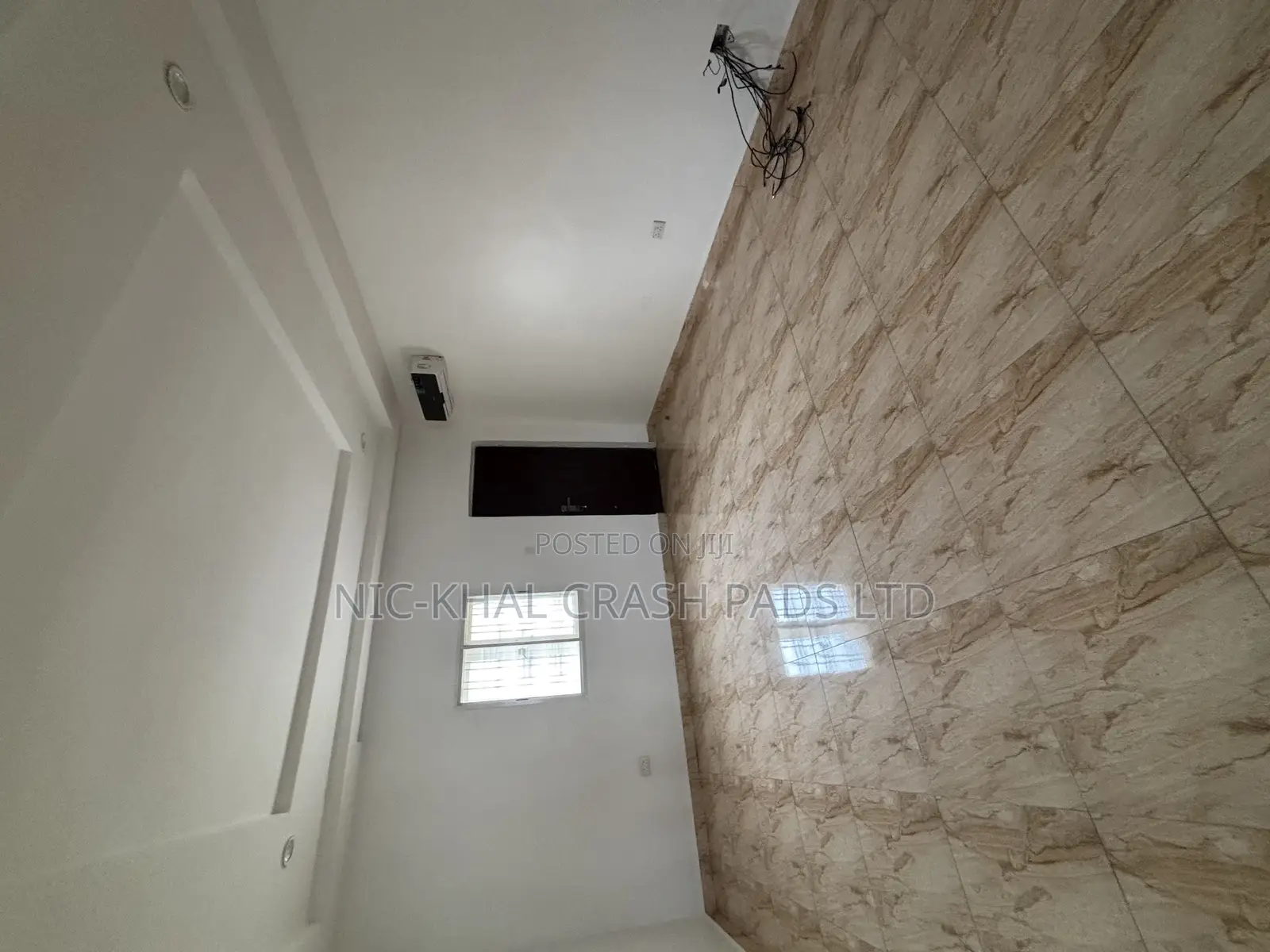 3bdrm Duplex in Jahi Gilmore for rent