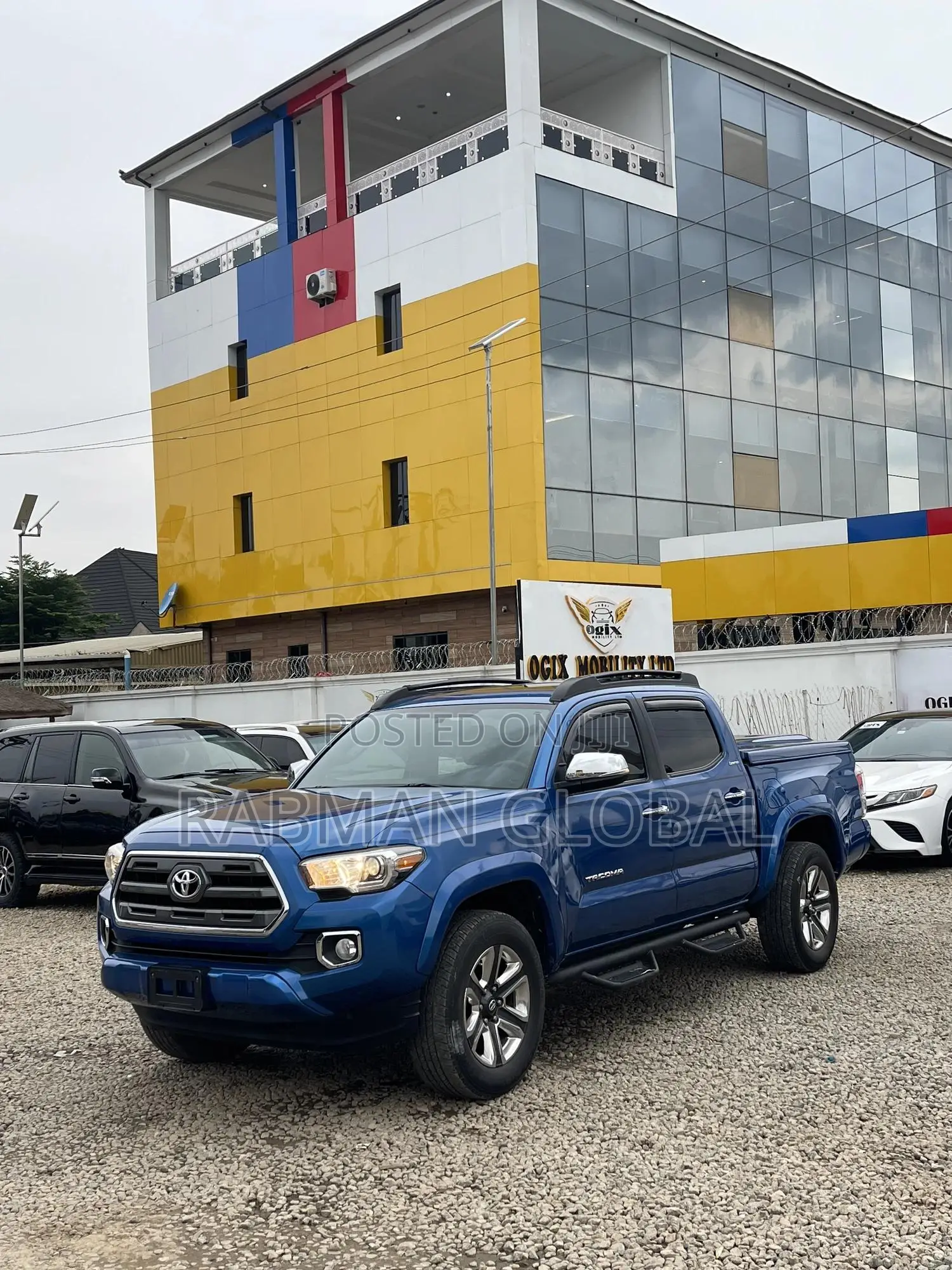 Toyota Tacoma Limited 2017 Blue