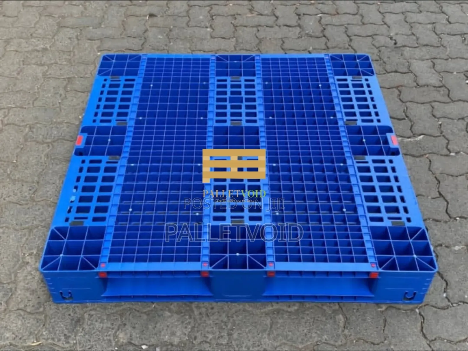 Plastic Pallets Wey Dey Show Working