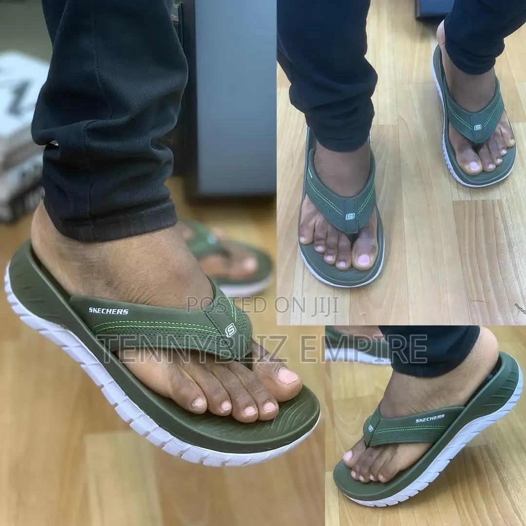 Fully Boxed Fine Latest Quality Skechers Slides