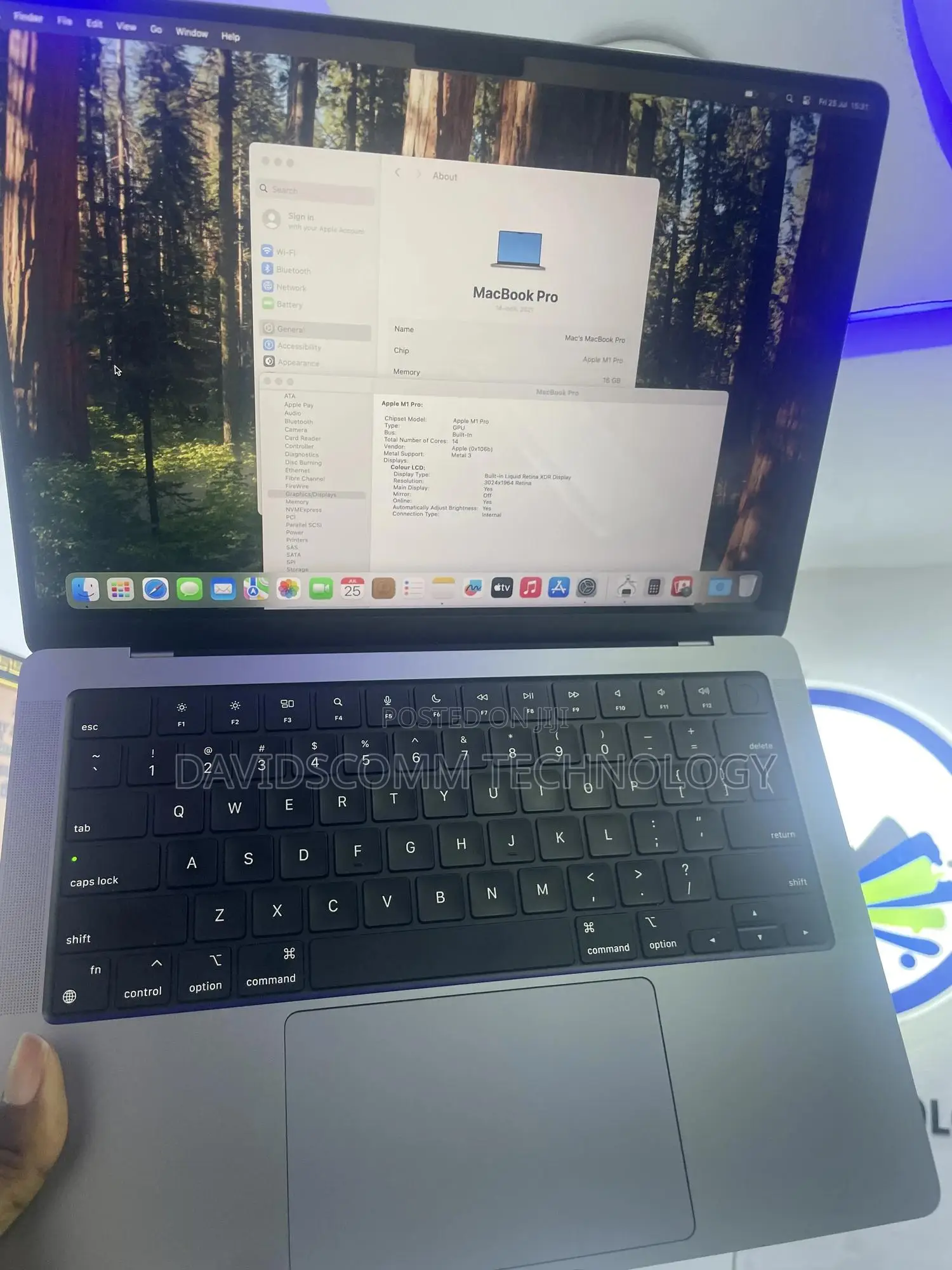 Laptop Apple MacBook Pro 2021 M1 16GB Apple M1 Pro SSD 512GB