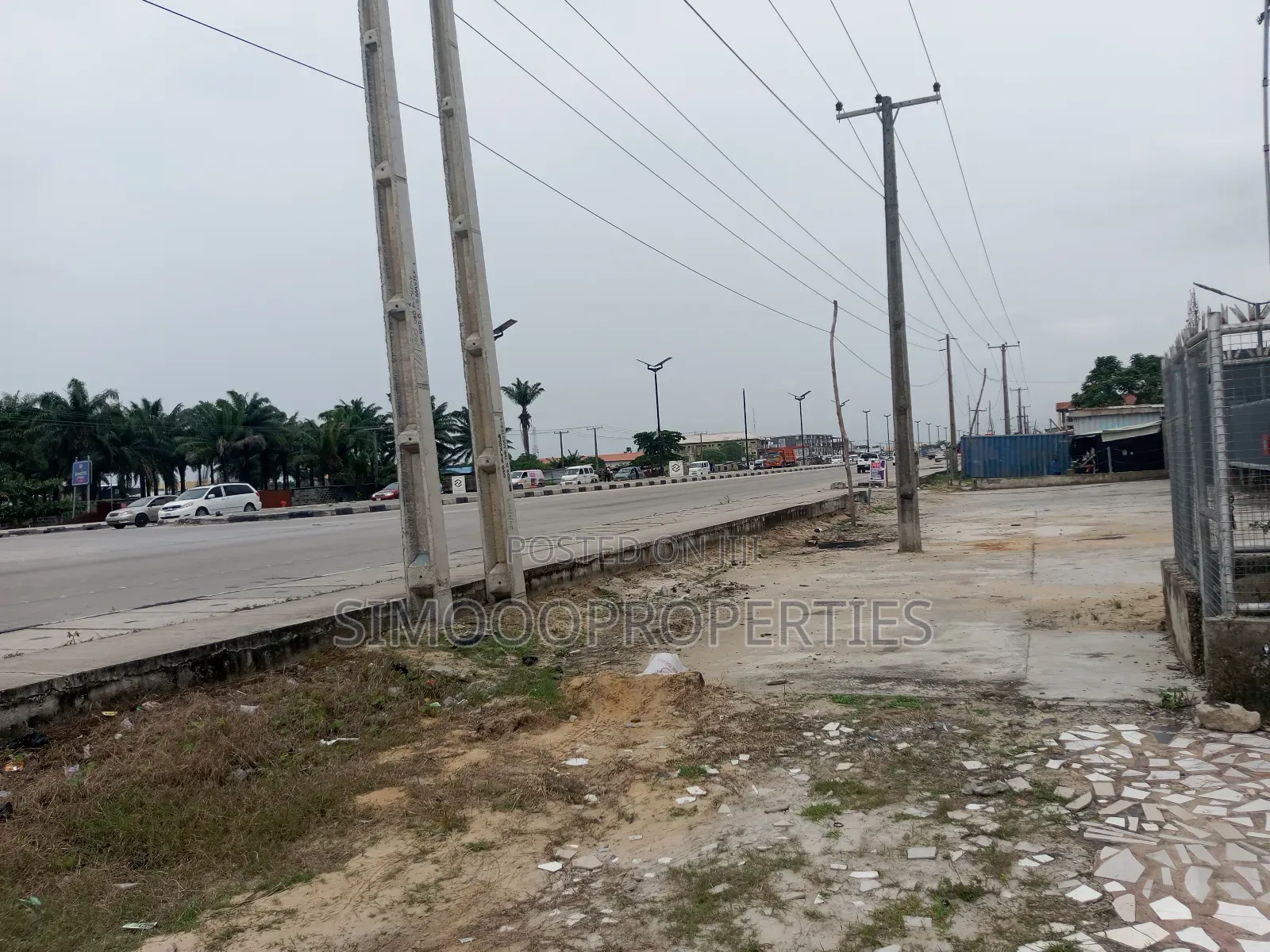 Facing Express Land for Lease