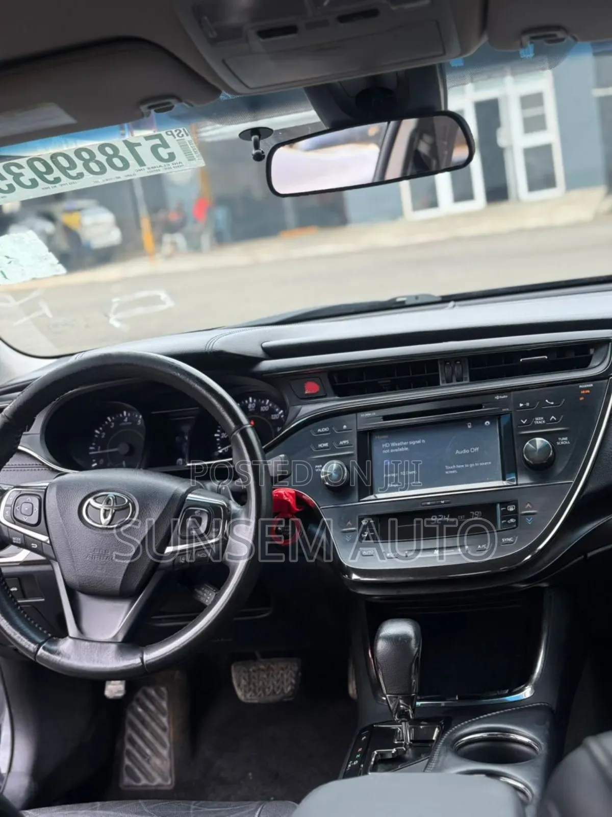 Toyota Avalon XLE Plus Sedan FWD (3.5L 6cyl 6A) 2017 Black