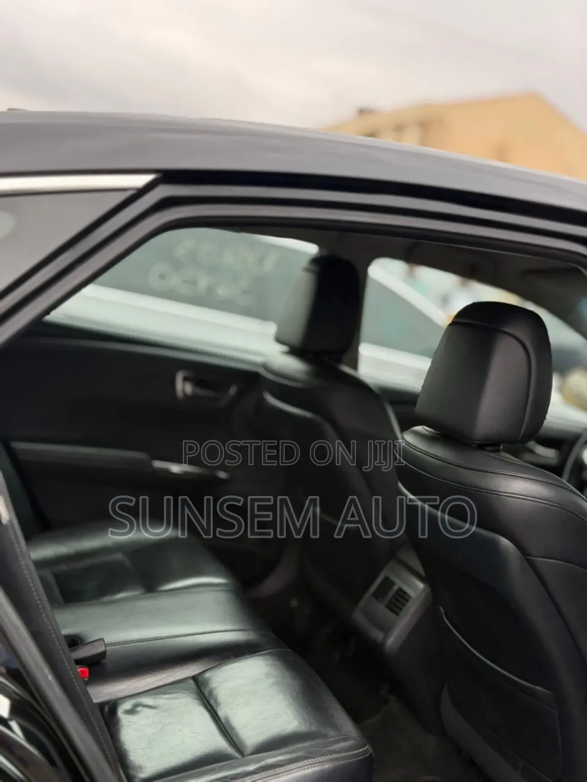 Toyota Avalon XLE Plus Sedan FWD (3.5L 6cyl 6A) 2017 Black