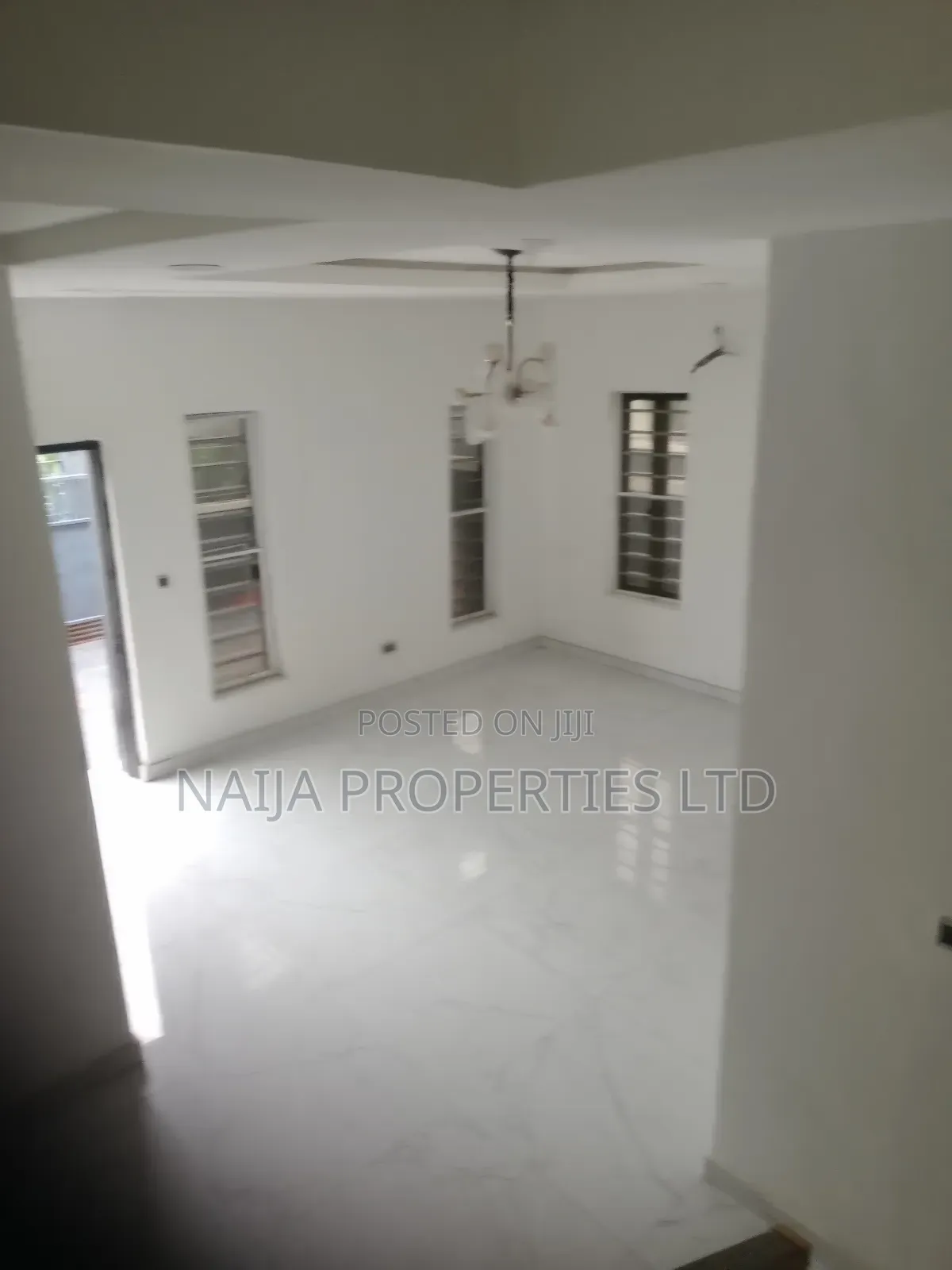 4bdrm Duplex in Chevron Alternative, Lekki for sale